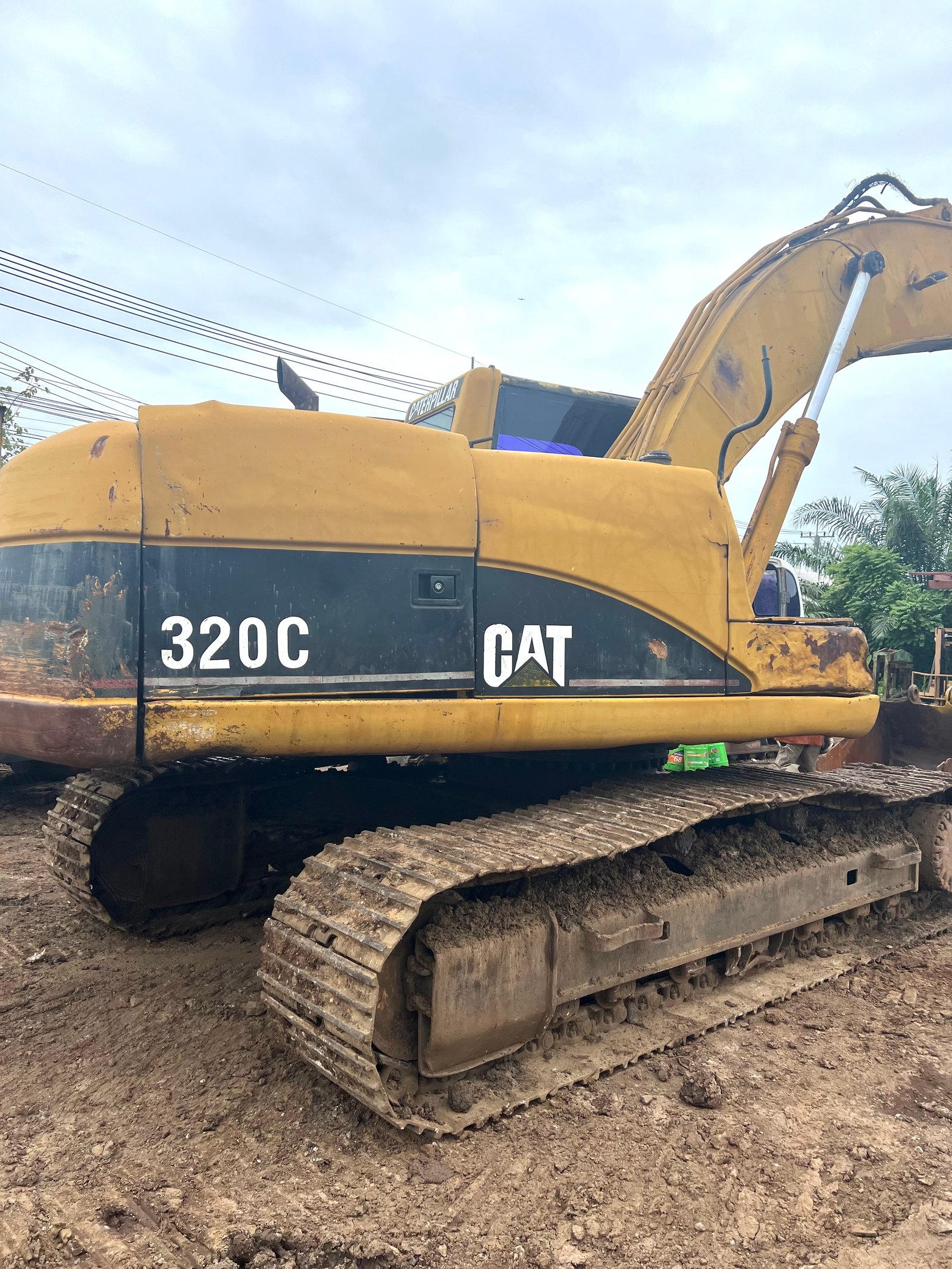 CAT 320 C