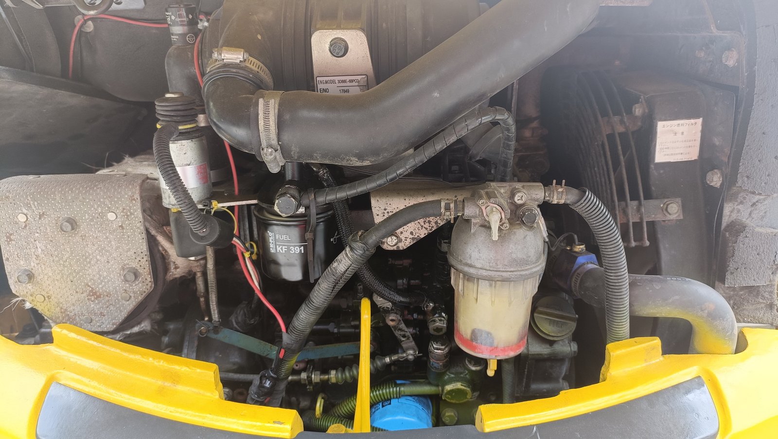 รถขุด รถแบคโฮ Komatsu PC30UU-5 รถขนาด 3 ตัน 
  คอนโทรลสั้น ปั๊มนิ้ว บูมสไลด์ ชั่งโมงงาน 6,xxx ช.ม.
