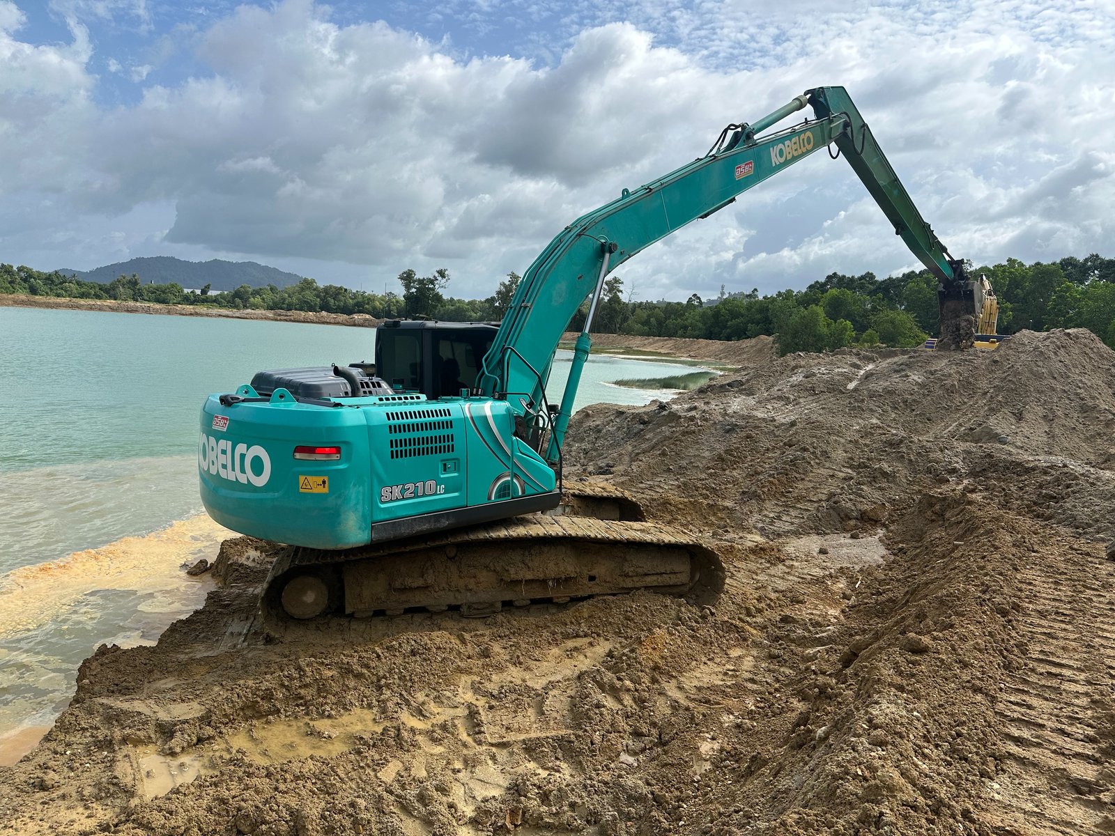 ขายดาวน์ KOBELCO SK210LC-10