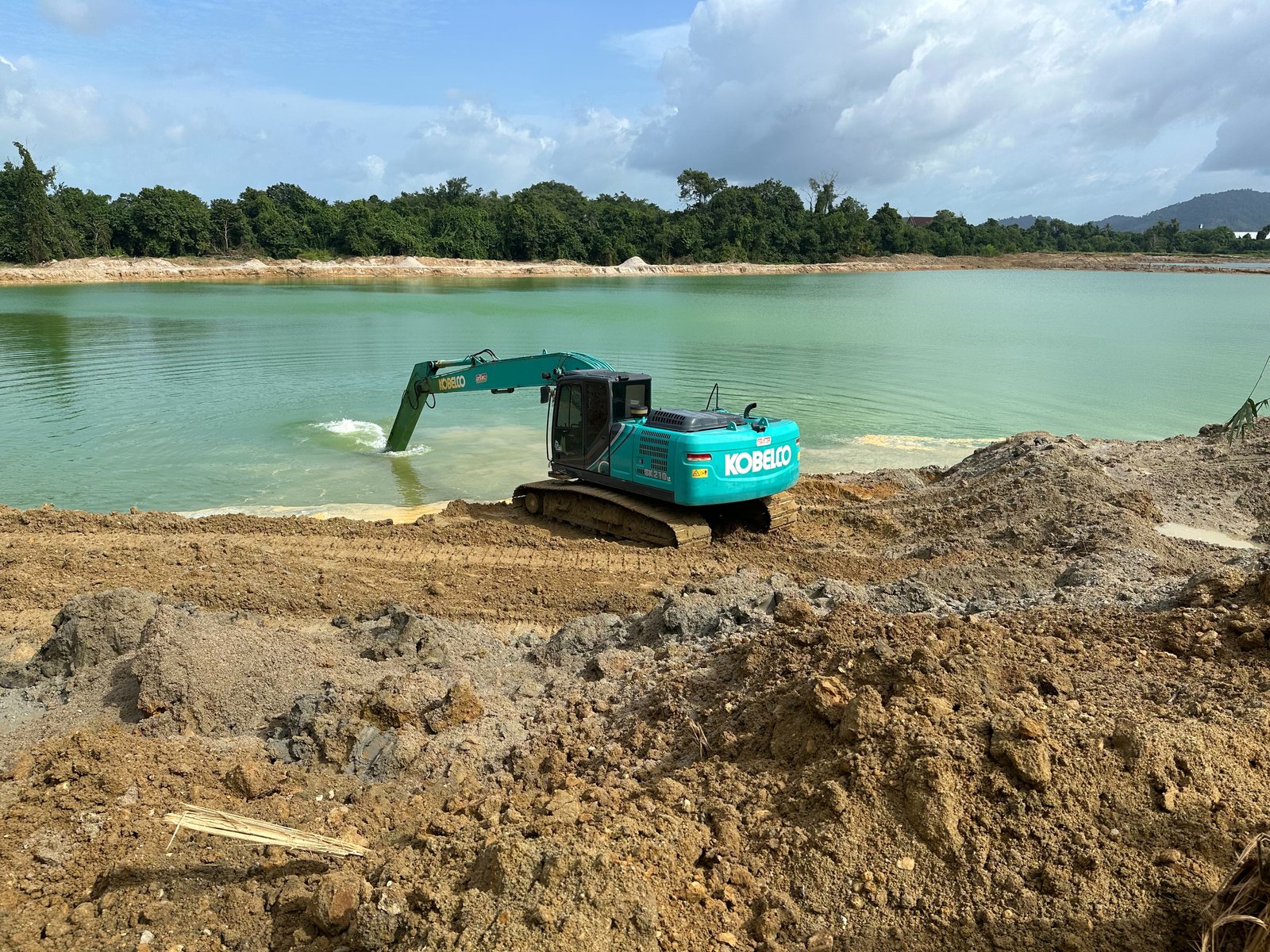 ขายดาวน์ KOBELCO SK210LC-10