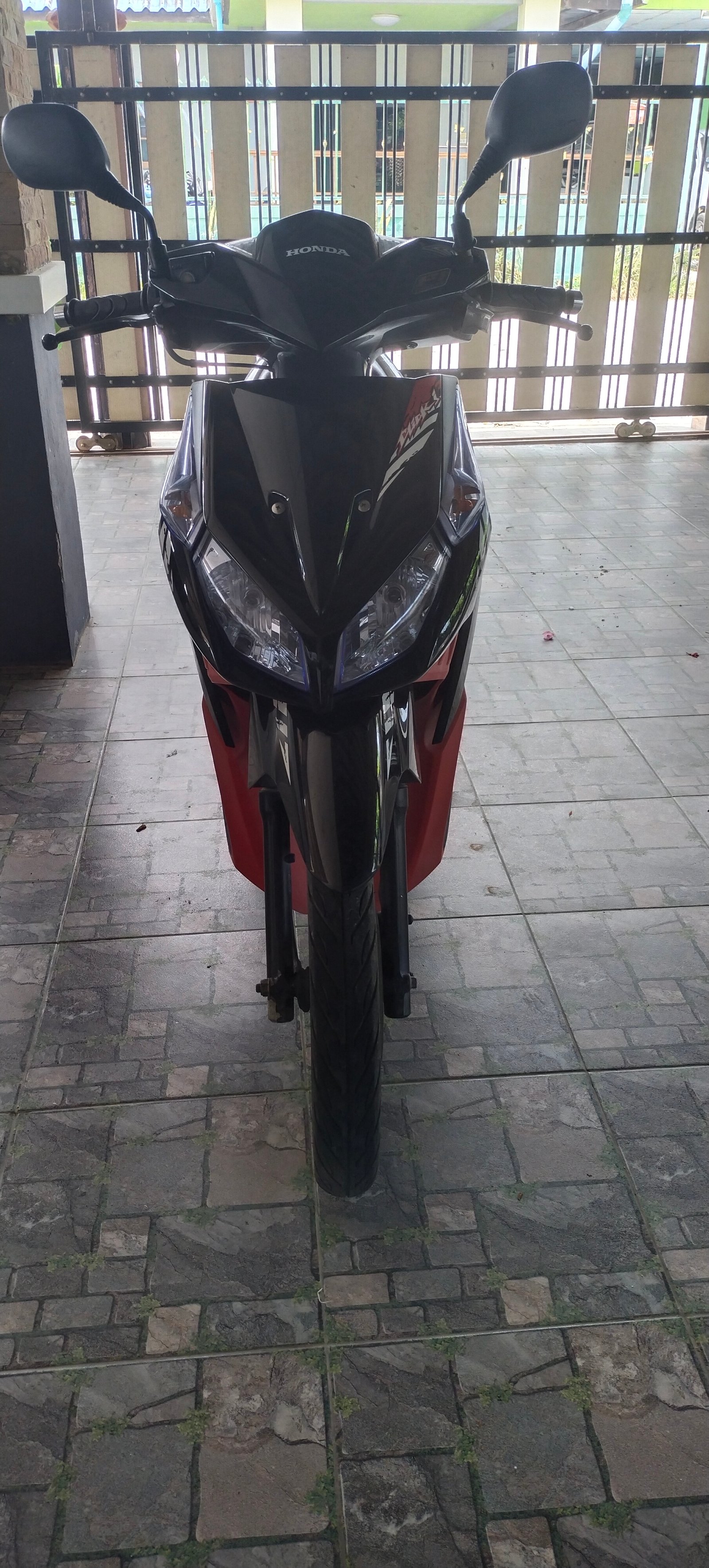 Honda click110i ปี2011รถบ้านไมล์น้อย