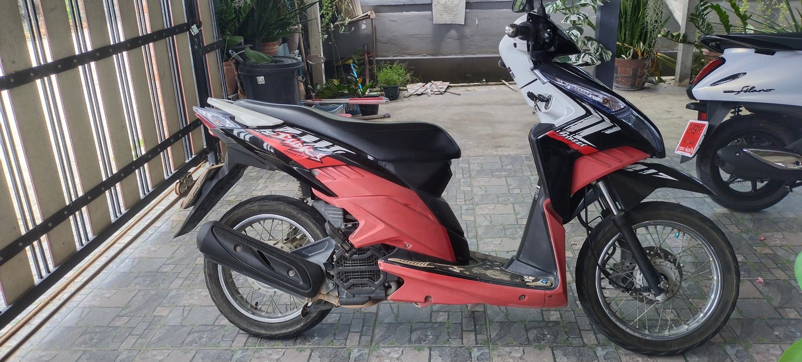 Honda click110i ปี2011รถบ้านไมล์น้อย
