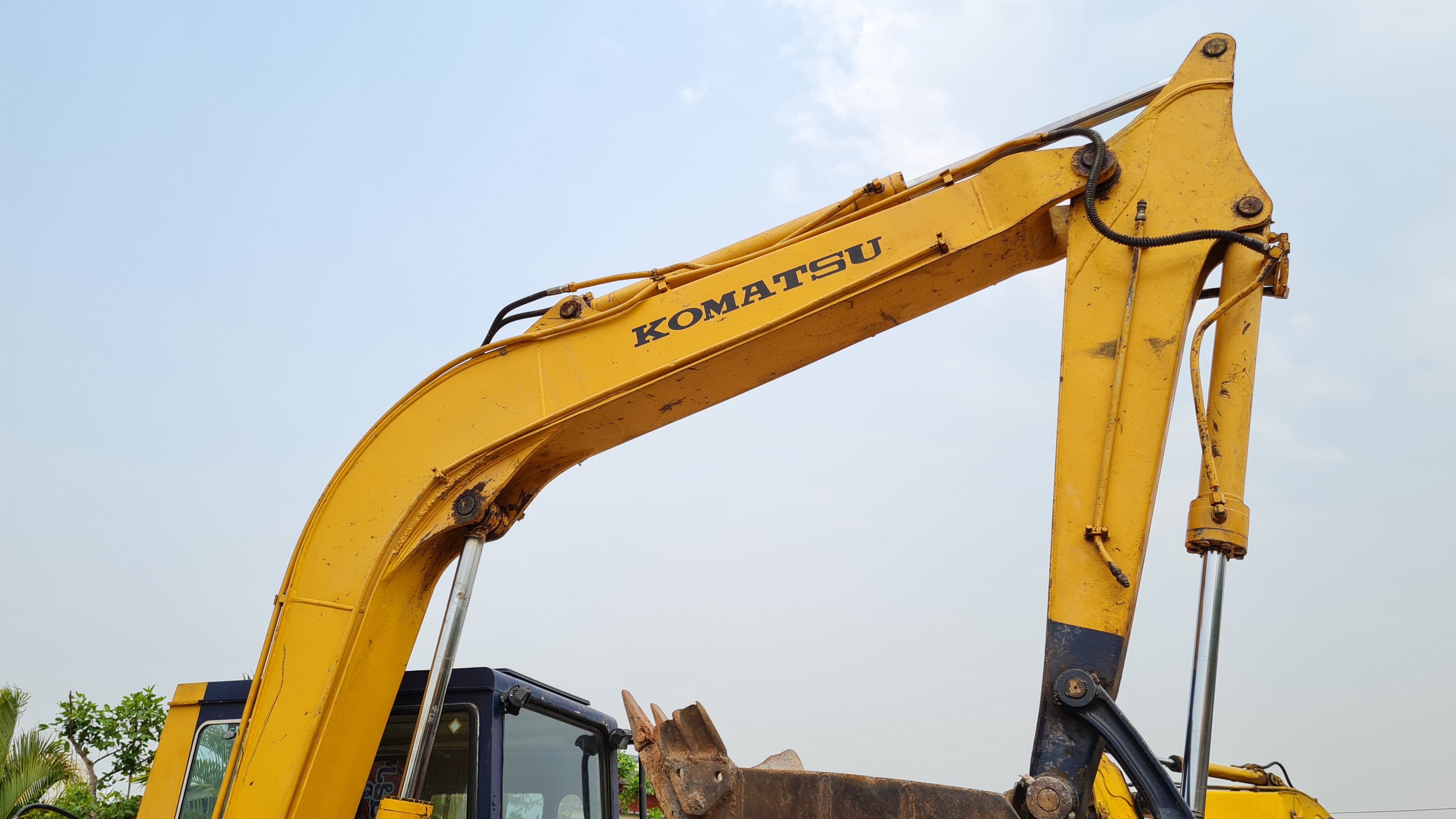ขาย แบคโฮ KOMATSU PC60 - 5 สภาพพร้อมใช้งานครับ