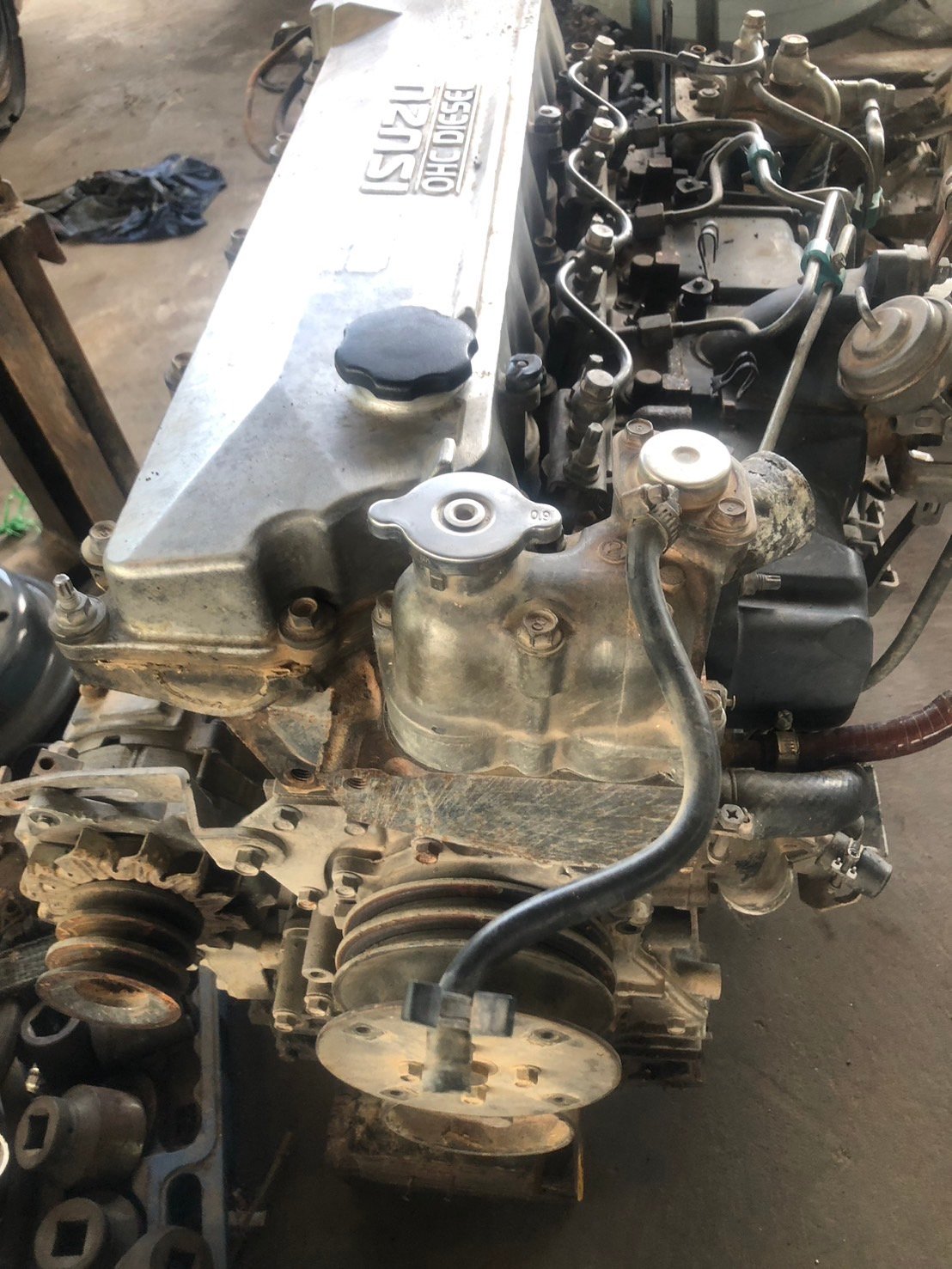 ขายเครื่อง ISUZU 4HF 120แรงม้า สภาพสวยมาก ทดลองได้ เครื่องดี ไม่มีเลขครับ ขายเครื่อง ISUZU 4HF 120แรงม้า สภาพสวยมาก ทดลองได้ เครื่องดี ไม่มีเลขครับ