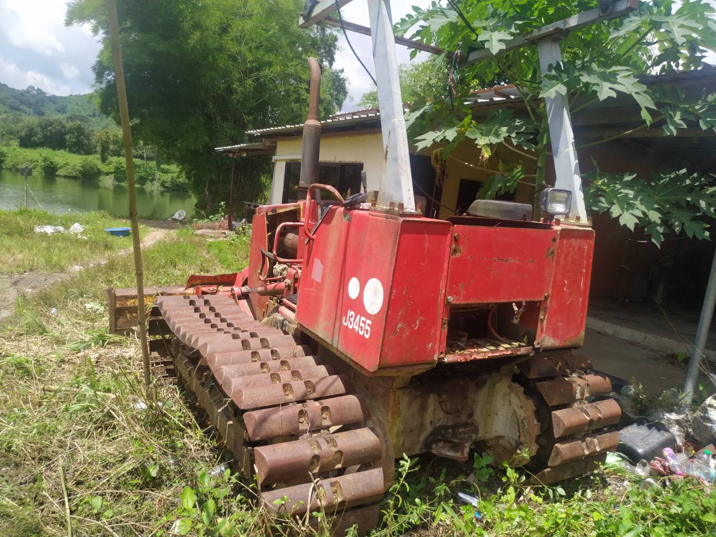มาแล้วค่า ของดี ซื้อวันนี้ แถมฟรีเบอร์แม่ค้า Komatsu D20P-7 เกียร์ตัด ตีนเป็ด ใบมีดสไลด์6ทิศทาง ใช้งานได้ในราคาเบาๆ รีบด่วนๆค่ะ