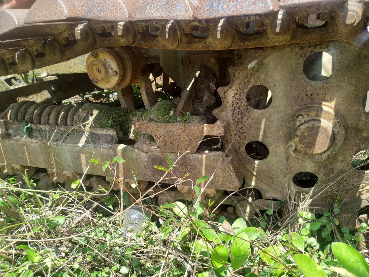 มาแล้วค่า ของดี ซื้อวันนี้ แถมฟรีเบอร์แม่ค้า Komatsu D20P-7 เกียร์ตัด ตีนเป็ด ใบมีดสไลด์6ทิศทาง ใช้งานได้ในราคาเบาๆ รีบด่วนๆค่ะ