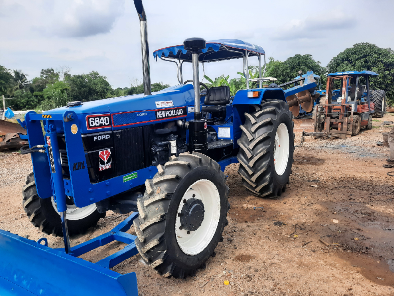รถไถฟอรดรุ่น6640/4×4/เกียกลางคานนิว รถไถฟอรดรุ่น6640/4×4/เกียกลางคานนิว