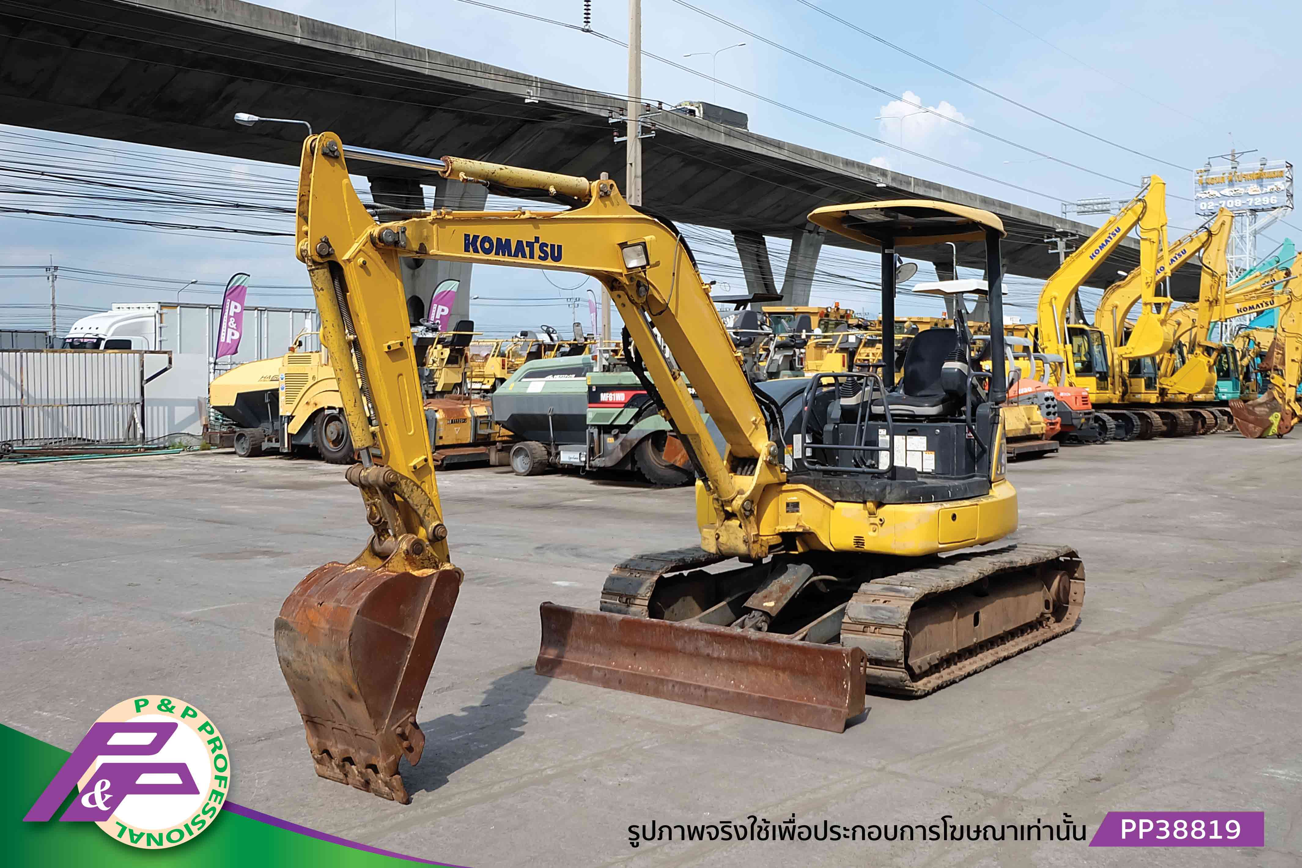 ขายรถขุด Komatsu PC40MR-3 เก่านอกสภาพดี โดย P&P Pro
