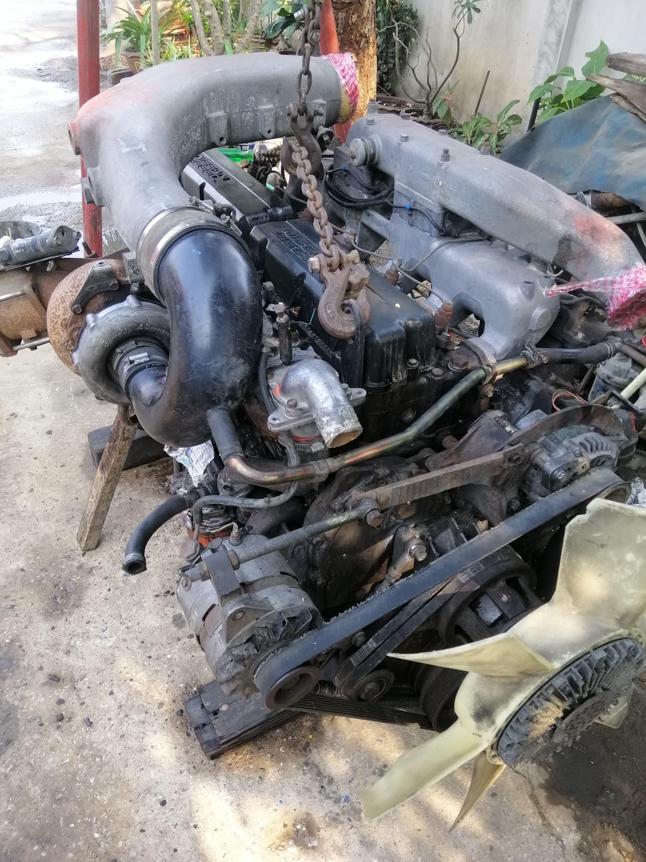 ขายเครื่องนิสสัน PF6 320แรงม้า ขายเครื่องนิสสัน PF6 320แรงม้า