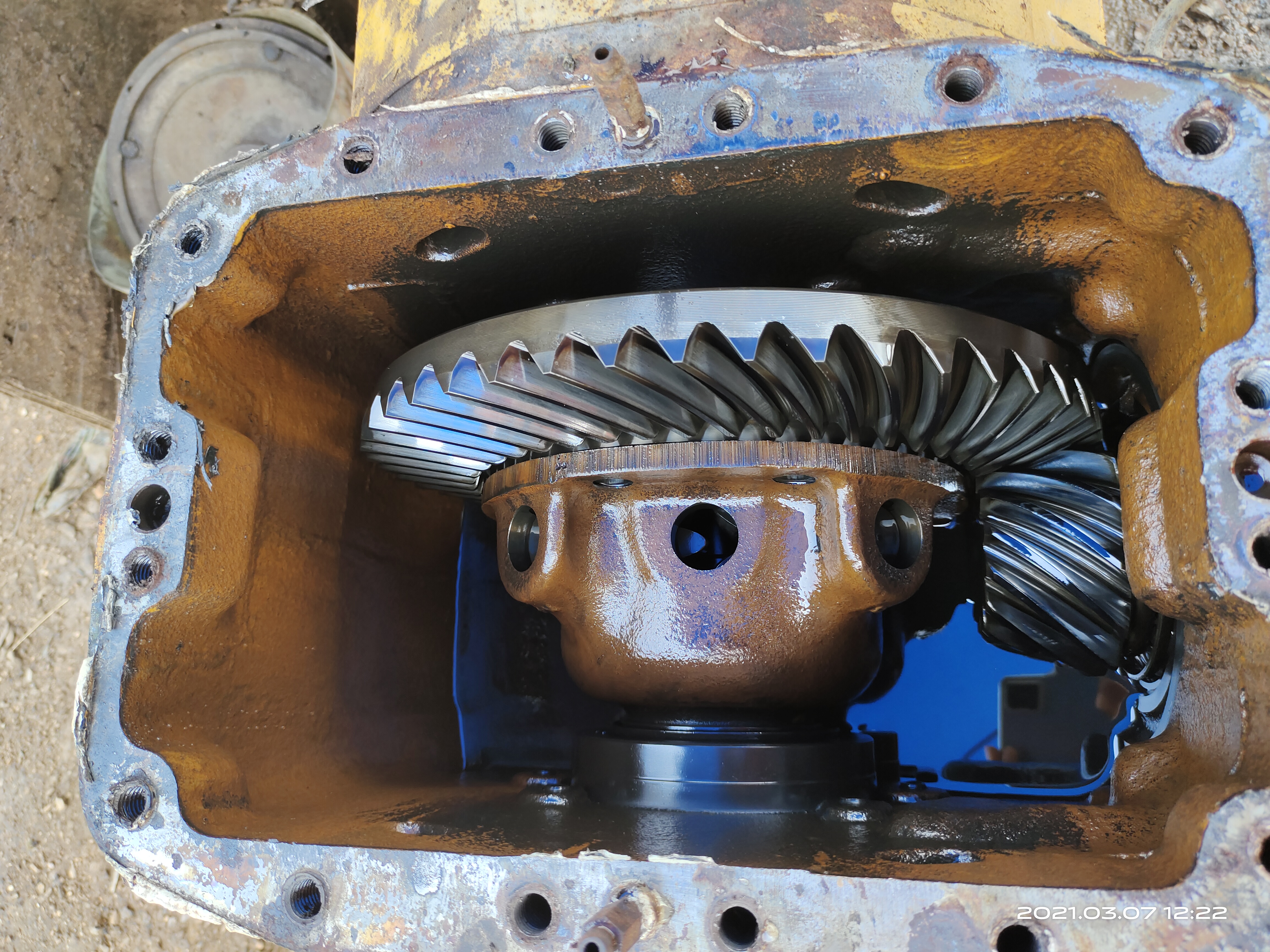 ขายเพลาหน้า-หลัง รถตักWA100-3 ขายเพลาหน้า-หลัง รถตักWA100-3