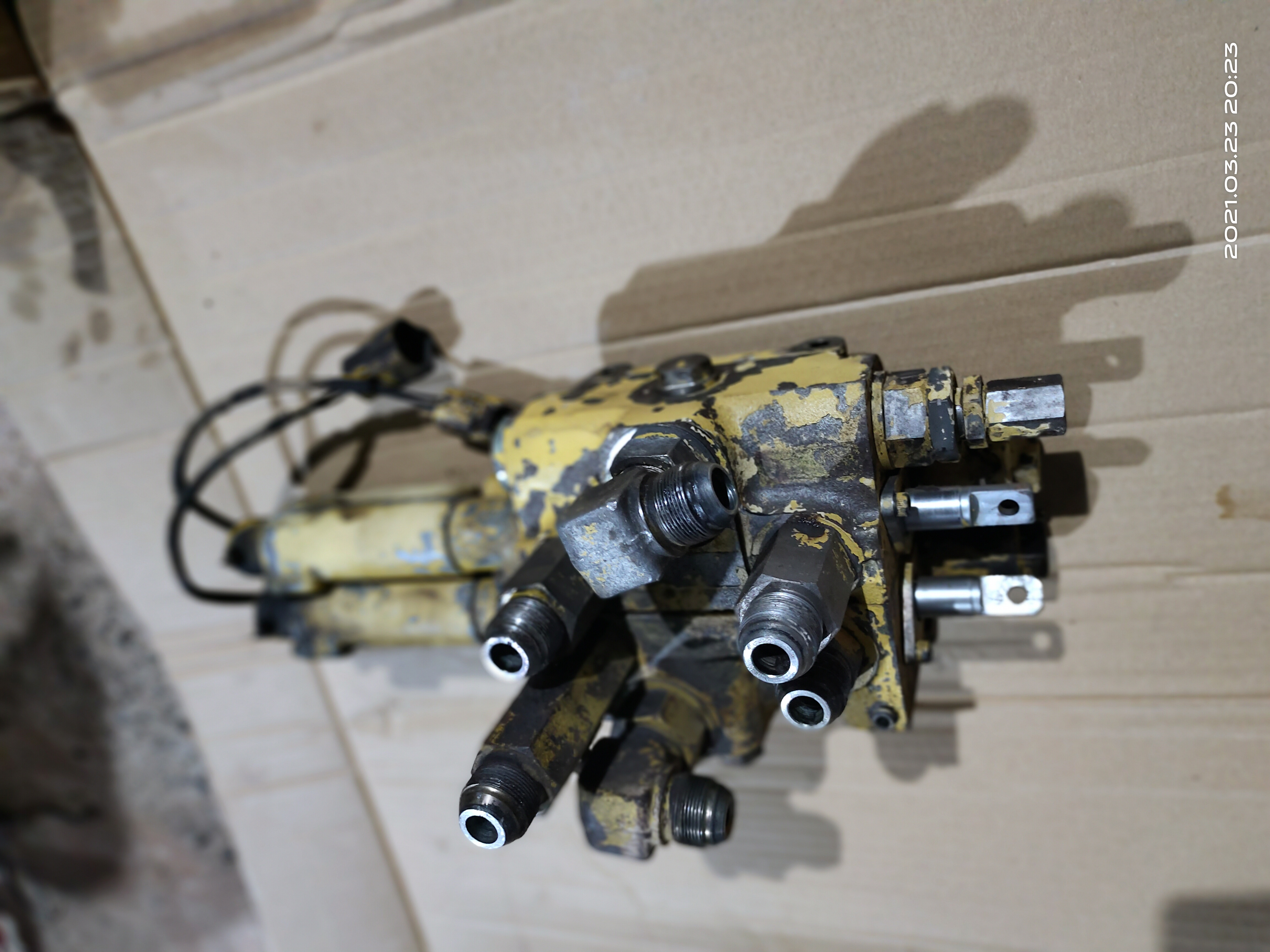 คอนโทรลรถตัก WA100-3 คอนโทรลรถตัก WA100-3