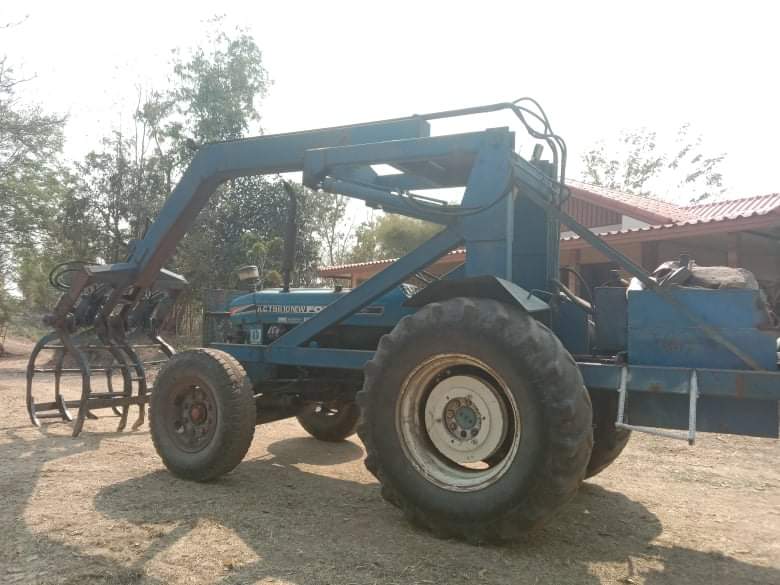 ขายรถคีบอ้อยฟอร์ด 6610 เจ้าของขายเอง