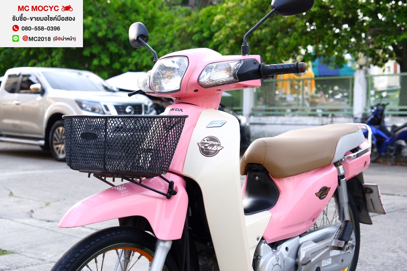 Super Cub 2017 สตาดมือ รถบ้านมือเดียว สภาพเดิมๆเครื่องท่อเดิม มีเล่มชุดโอนครบ  190