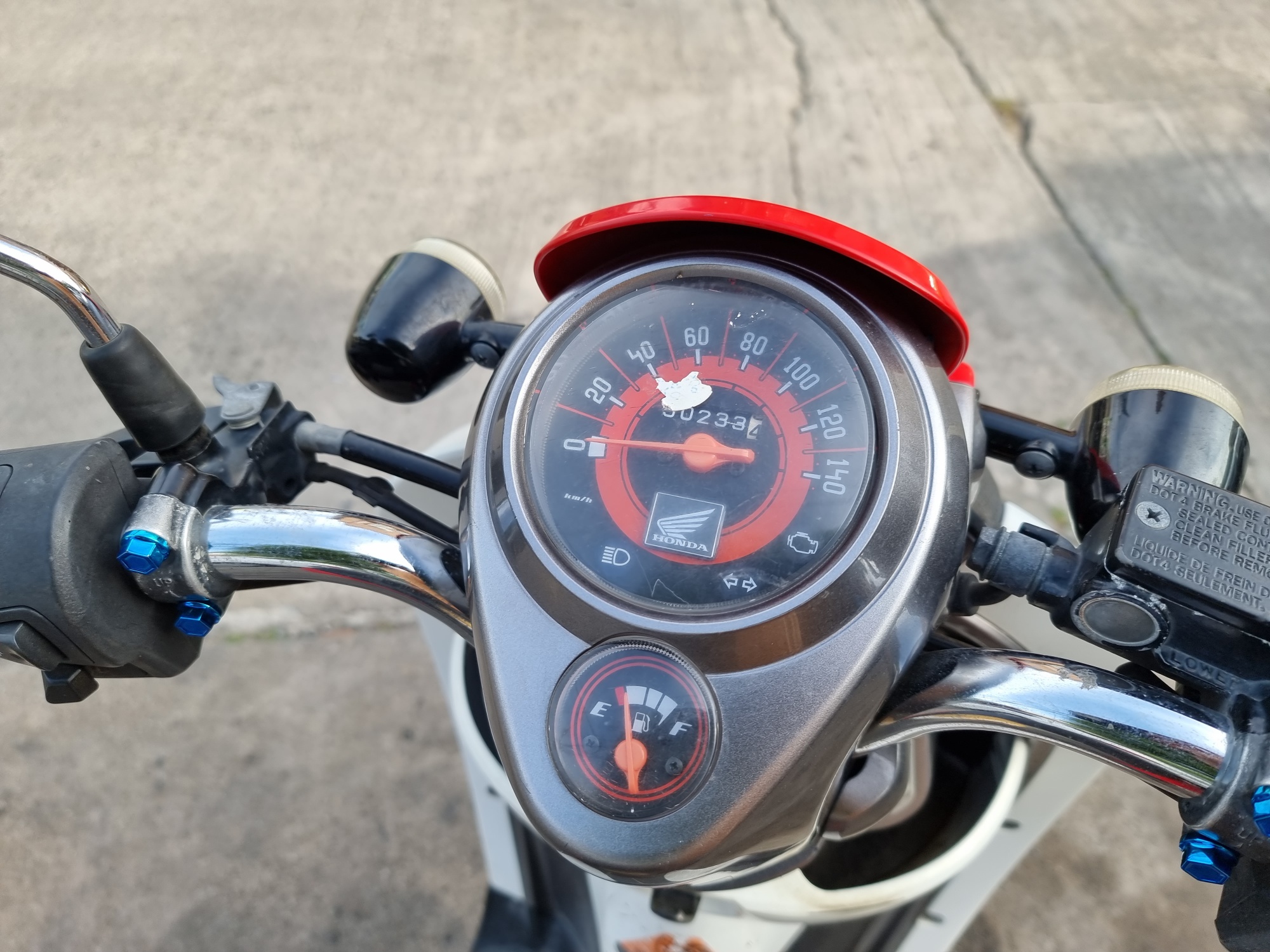 ขายถูกๆครับ Scoopy i 2012 เครื่องท่อเดิมๆ สภาพเครื่องดีมากๆ สตาดนิ่มทีเดียวติด มีเล่มชุดโอนครบ รับปีะกันโอน 100% ขายถูกๆครับ Scoopy i 2012 เครื่องท่อเดิมๆ สภาพเครื่องดีมากๆ สตาดนิ่มทีเดียวติด มีเล่มชุดโอนครบ รับปีะกันโอน 100%