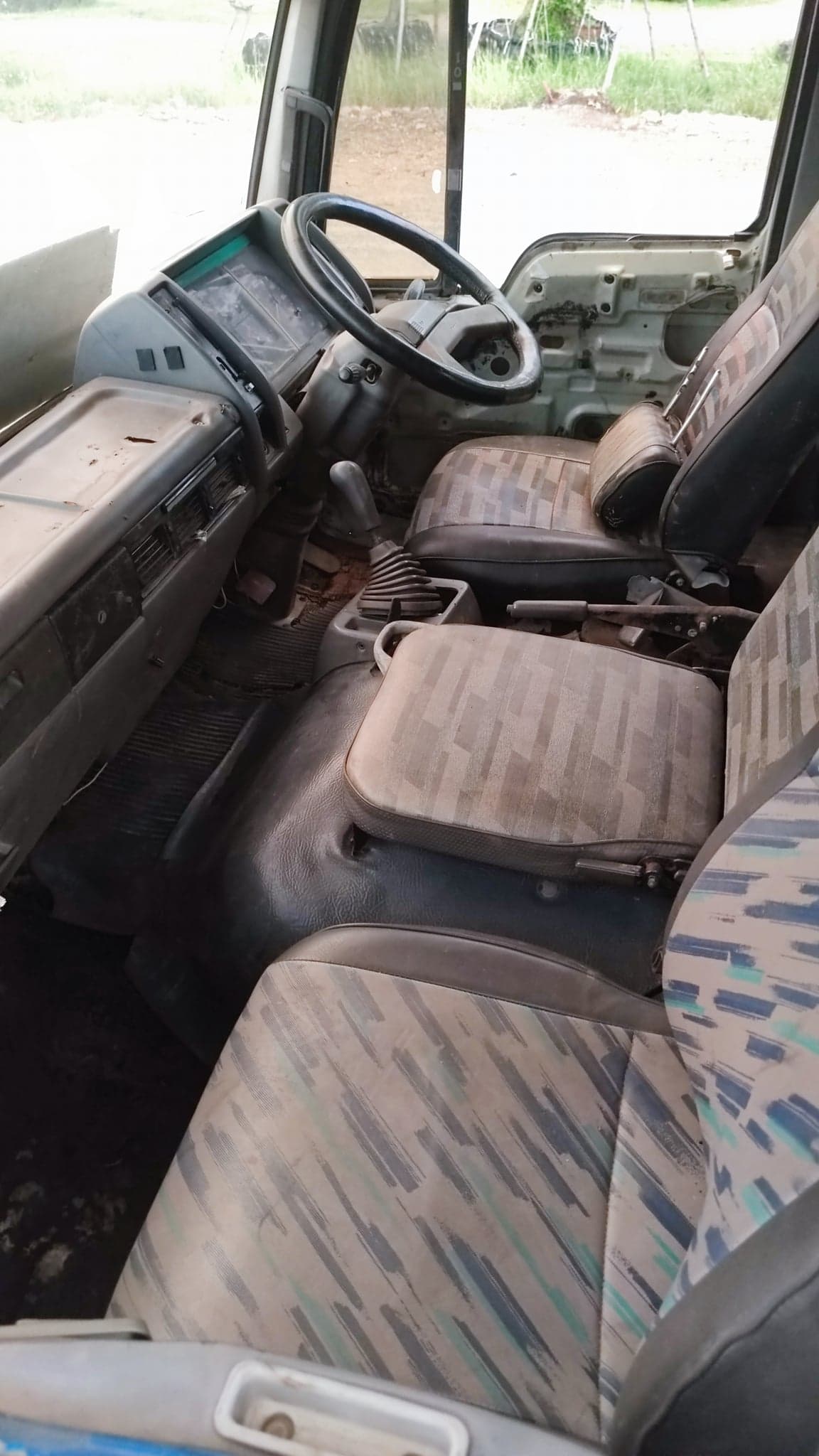 ขาย หัวเก๋ง Hino ขาย หัวเก๋ง Hino