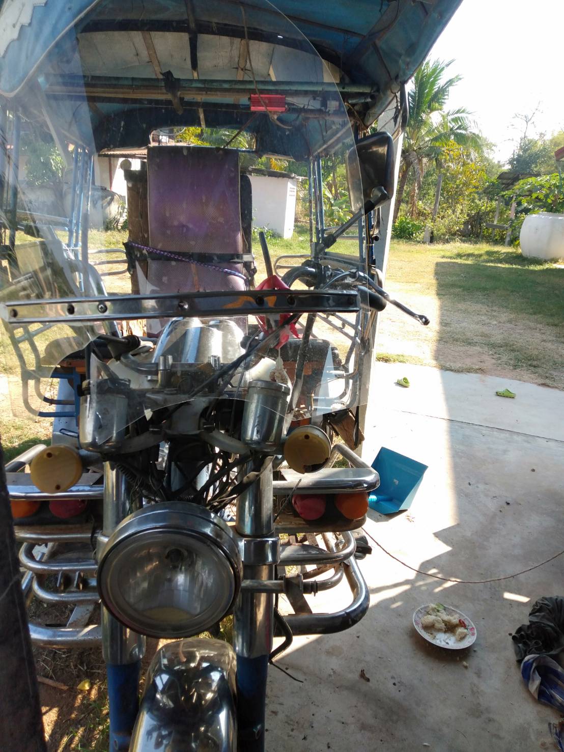 ขายรถสามล้อสกายแลบ