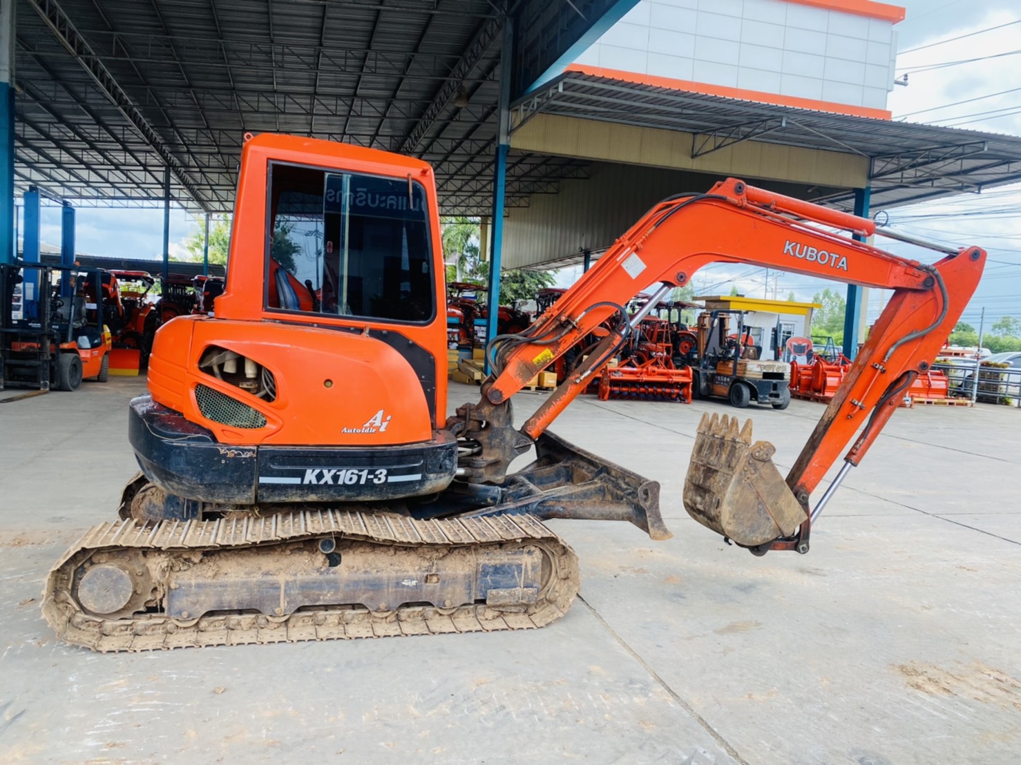 ขาย 595,000 KUBOTA kx 161-3c เล่มทะเบียน 4,000 ชม. พร้อมลายหัวกระแทก ไฟฟ้าครบ เครื่องดี ปั้มแรงเอวแน ขาย 595,000 KUBOTA kx 161-3c เล่มทะเบียน 4,000 ชม. พร้อมลายหัวกระแทก ไฟฟ้าครบ เครื่องดี ปั้มแรงเอวแน