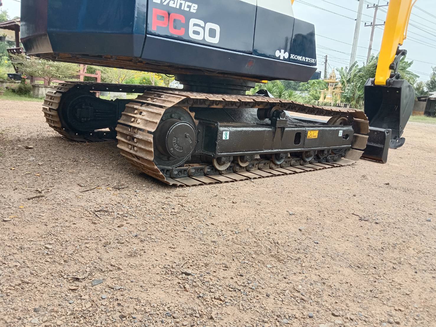 ขาย 495,000 KOMATSU pc 60-6 ไฟฟ้าครบ เครื่องดี ปั้มแรง เอวแน่น ช่วงล่างเต็ม รถสวยพร้อมใช้งาน รถอยู่ 