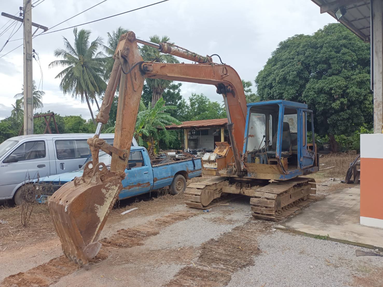 ขาย 145,000 FURUKAWA N2602 ขนาด 60 เครื่องดี ปั้มแรง เอวแน่น รถพร้อมใช้งาน รถอยู่ ปทุมธานี สามโคก 09 ขาย 145,000 FURUKAWA N2602 ขนาด 60 เครื่องดี ปั้มแรง เอวแน่น รถพร้อมใช้งาน รถอยู่ ปทุมธานี สามโคก 09