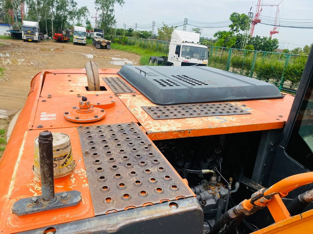 ขาย 1,390,000 HITACHI ZX 200-5 G เล่มทะเบียน สด จัดไฟแน้น ใช้เงินน้อย ไฟฟ้าครบ เครื่องดี ปั้มแรง เอวแน่น ช่วงล่างดี รถพร้อมใช้งาน เล่มทะเบียนพร้อมโอน รถอยู่ ปทุมธานี สามโคก ณ.ศิริรุ่งเจริญ 090-772-3710 090-772-3708 ขาย 1,390,000 HITACHI ZX 200-5 G เล่มทะเบียน สด จัดไฟแน้น ใช้เงินน้อย ไฟฟ้าครบ เครื่องดี ปั้มแรง เอวแน่น ช่วงล่างดี รถพร้อมใช้งาน เล่มทะเบียนพร้อมโอน รถอยู่ ปทุมธานี สามโคก ณ.ศิริรุ่งเจริญ 090-772-3710 090-772-3708