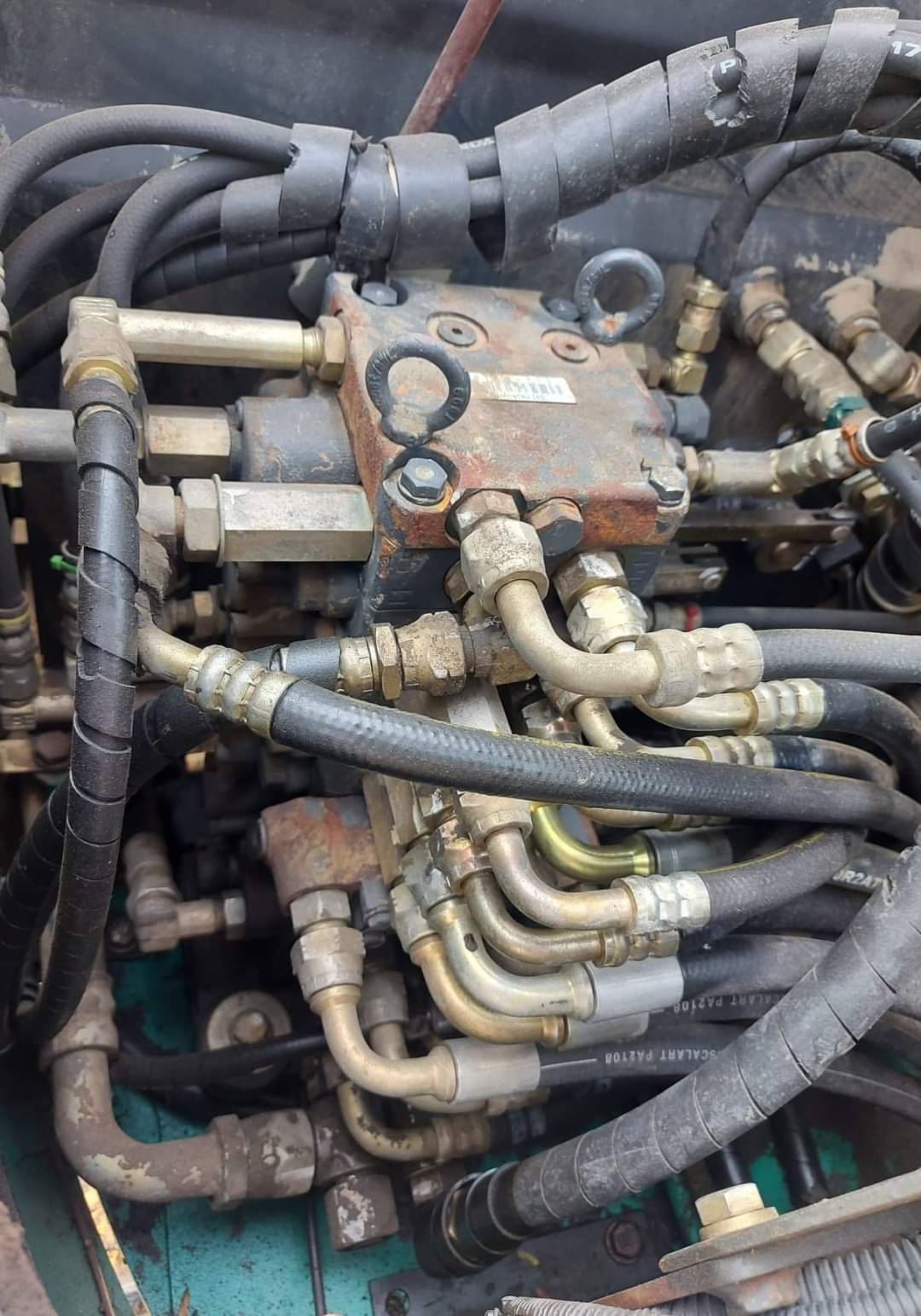ขาย 450,000 KOMATSU Pc 40 mr1 รถทำงาน 8,400 ชม.เอกสารอินวอยทร์ เครื่องดี ปั๊มแรง เอวแน่น ช่วงล่างเต็ ขาย 450,000 KOMATSU Pc 40 mr1 รถทำงาน 8,400 ชม.เอกสารอินวอยทร์ เครื่องดี ปั๊มแรง เอวแน่น ช่วงล่างเต็