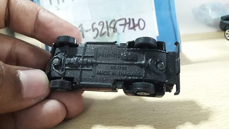รถเหล็ก Yatming Chevy Chevrolet LUV diecast pickup truck No. 1700 Thailand 1/64th Scale Diecast สนใจ รถเหล็ก Yatming Chevy Chevrolet LUV diecast pickup truck No. 1700 Thailand 1/64th Scale Diecast สนใจ