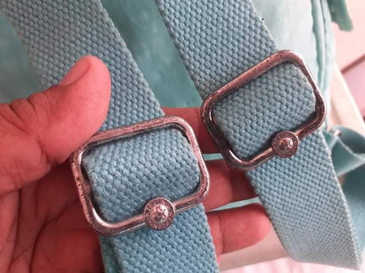 กระเป๋าเป้ kipling สีฟ้า มือสองสภาพสวยๆค่ะ ใบใหญ่ใส่ของไดั