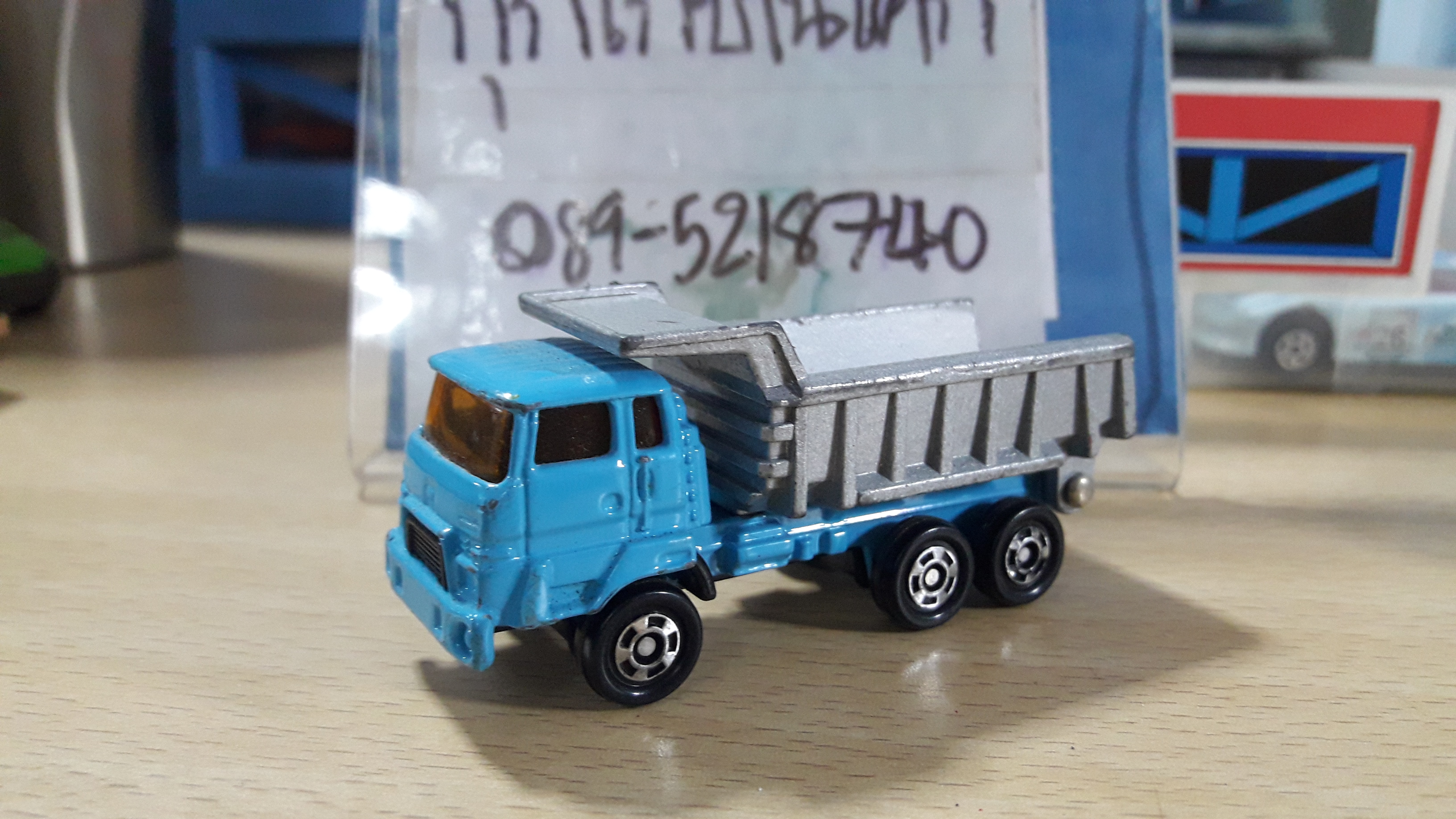 รถเหล็ก Tomica no.73 ISUZU OFF ROAD DUMP สีน้ำฟ้าสวย ยกดัมได้ งานเก่าครับ งานสะสม สเกล 1/111 ยาวประม รถเหล็ก Tomica no.73 ISUZU OFF ROAD DUMP สีน้ำฟ้าสวย ยกดัมได้ งานเก่าครับ งานสะสม สเกล 1/111 ยาวประม
