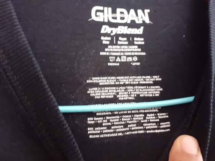 เสื้อยืดสีดำ ไซส์ M ขนาดอก 20" ความยาว 27"ลายสกรีนสวยๆ เสื้อยืดสีดำ ไซส์ M ขนาดอก 20" ความยาว 27"ลายสกรีนสวยๆ