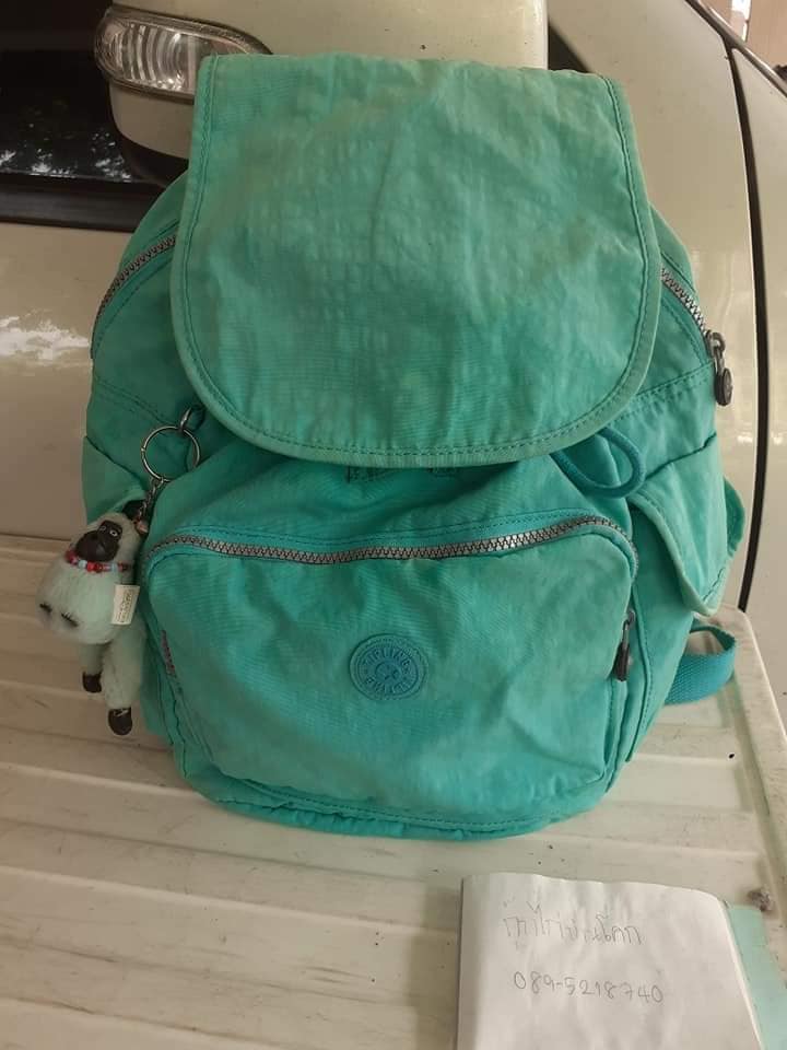 กระเป๋าเป้ kipling สีฟ้า มือสองสภาพสวยๆค่ะ ใบใหญ่ใส่ของไดั