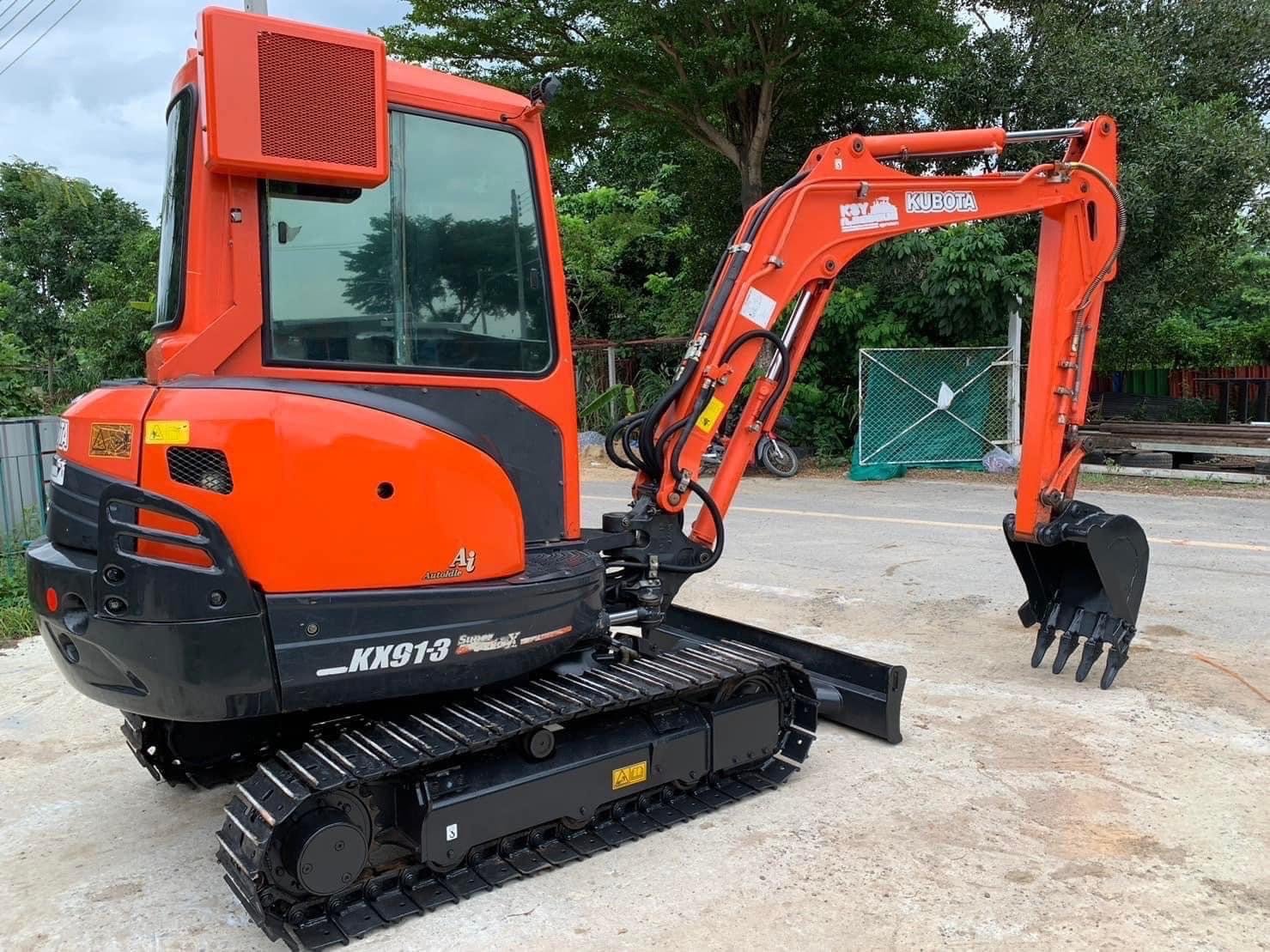 ขายค่ะ KUBOTA KX91-3SX (ACตู้แอร์) สภาพสวยๆค่ะ ขายค่ะ KUBOTA KX91-3SX (ACตู้แอร์) สภาพสวยๆค่ะ