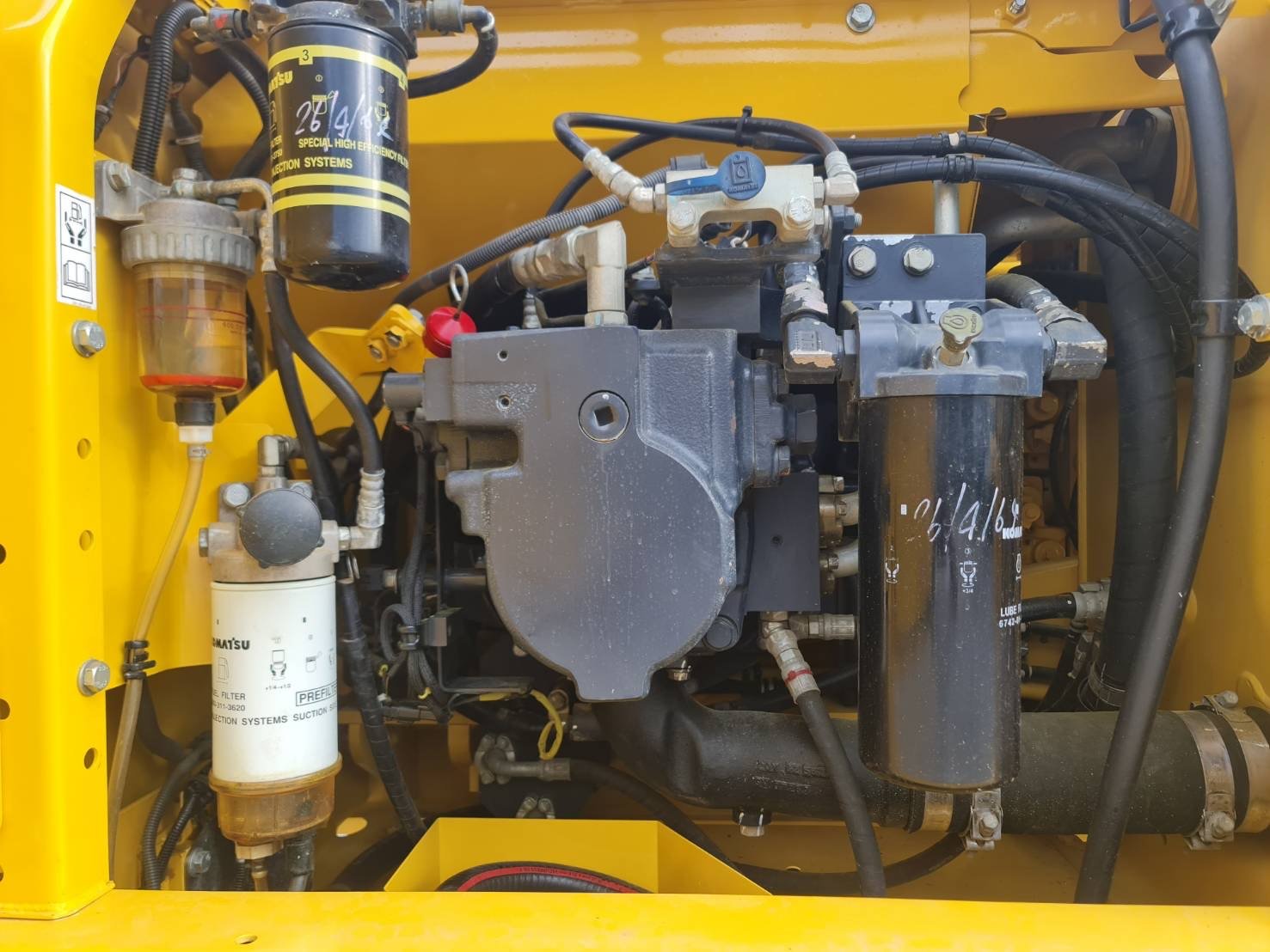ขายค่ะ KOMATSU PC210-10MO สภาพนางฟ้าค่ะ