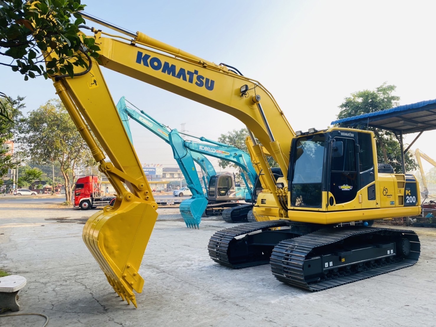 ขายค่ะ Komatsu PC200-8MO สภาพนางฟ้า