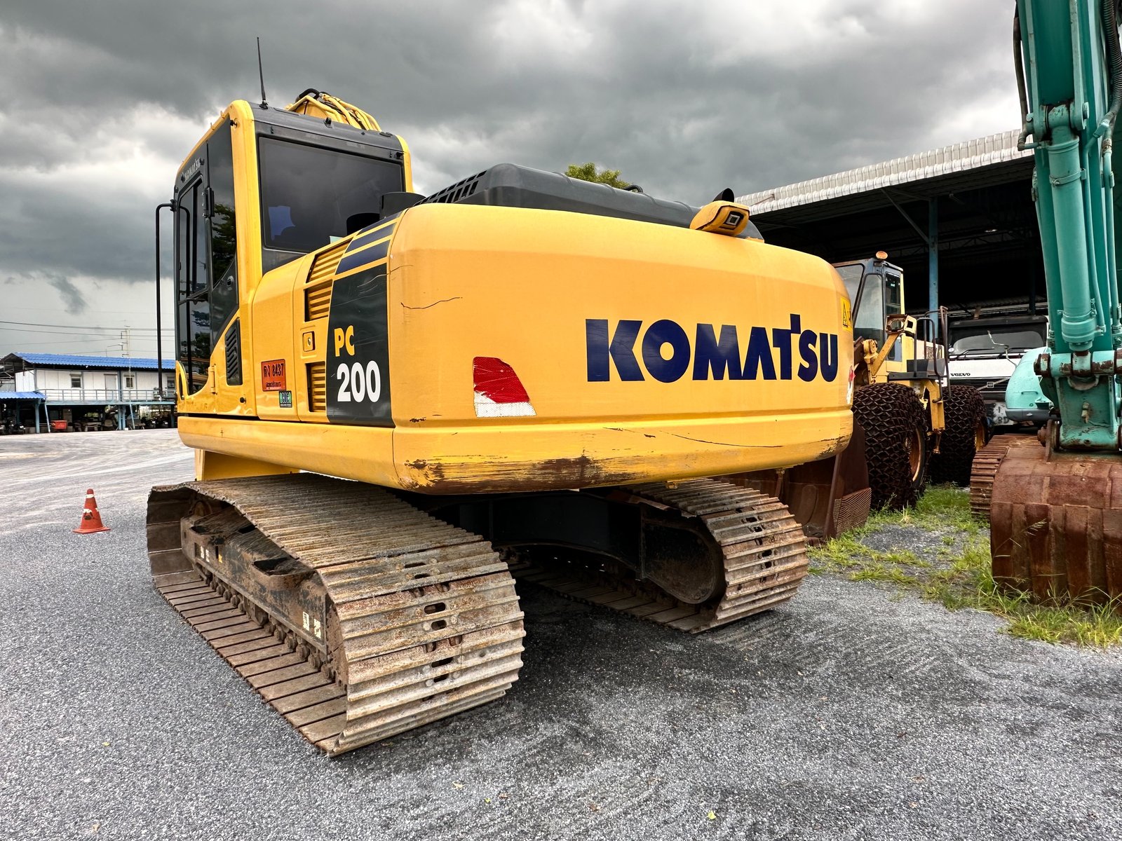 ขายค่ะ Komatsu PC200-8MO สภาพสวยๆค่ะ