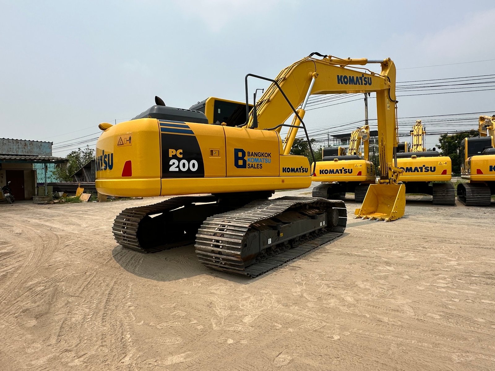 ขายค่ะ Komatsu PC200-8MO สภาพนางฟ้าค่ะ