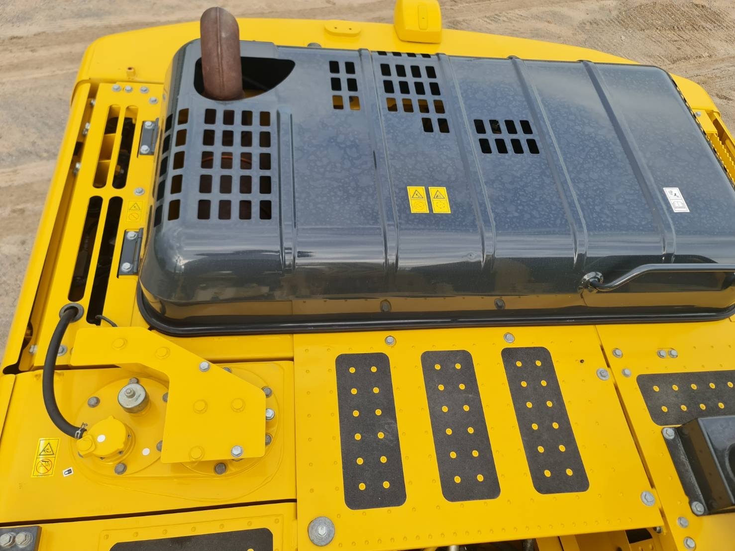 ขายค่ะ KOMATSU PC210-10MO สภาพนางฟ้าค่ะ