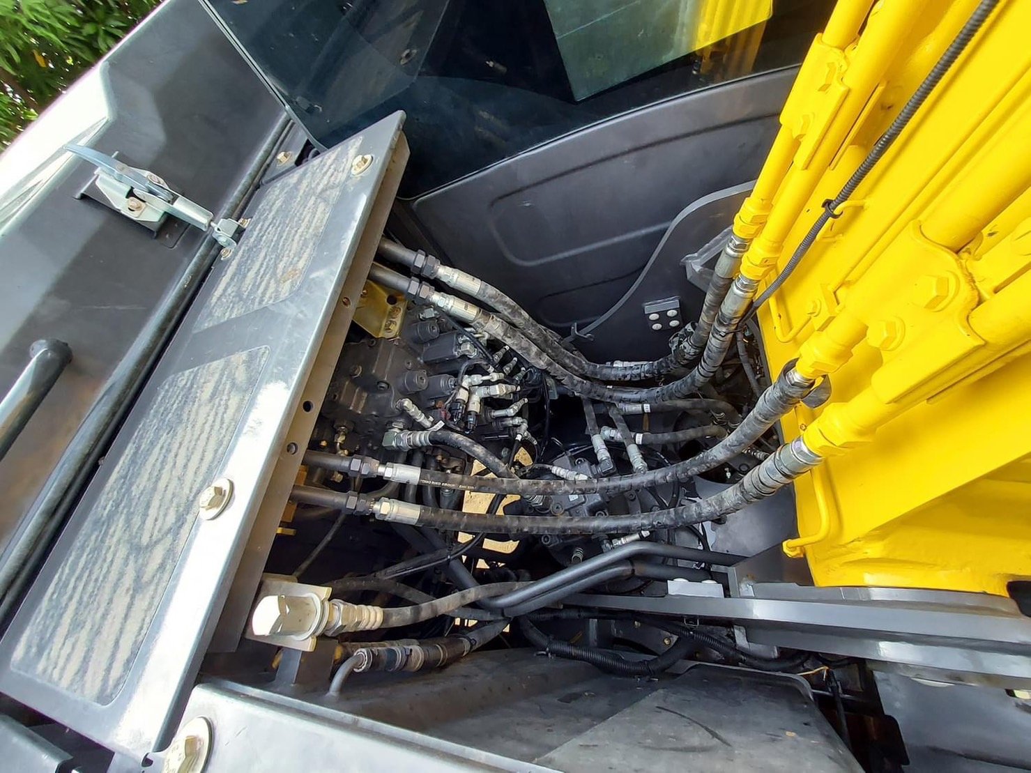 ขายค่ะ Sumitomo SH130-6 สภาพใหม่แกะกล่องค่ะ