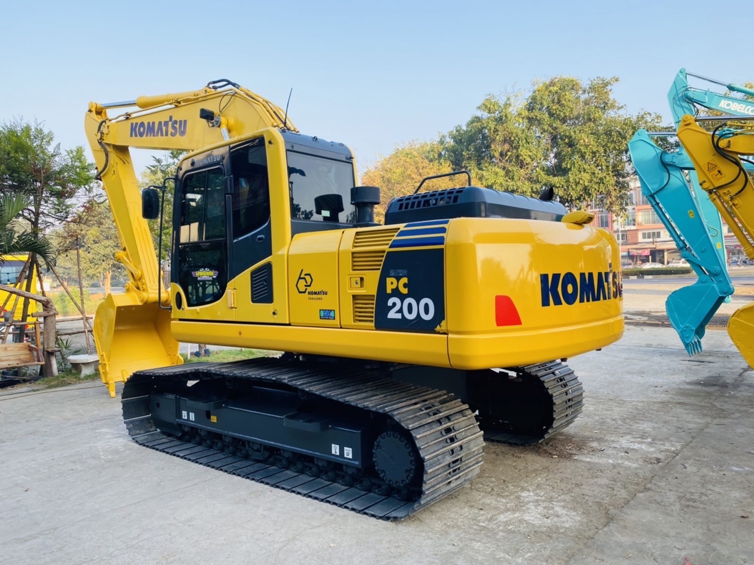 ขายค่ะ Komatsu PC200-8MO สภาพนางฟ้า