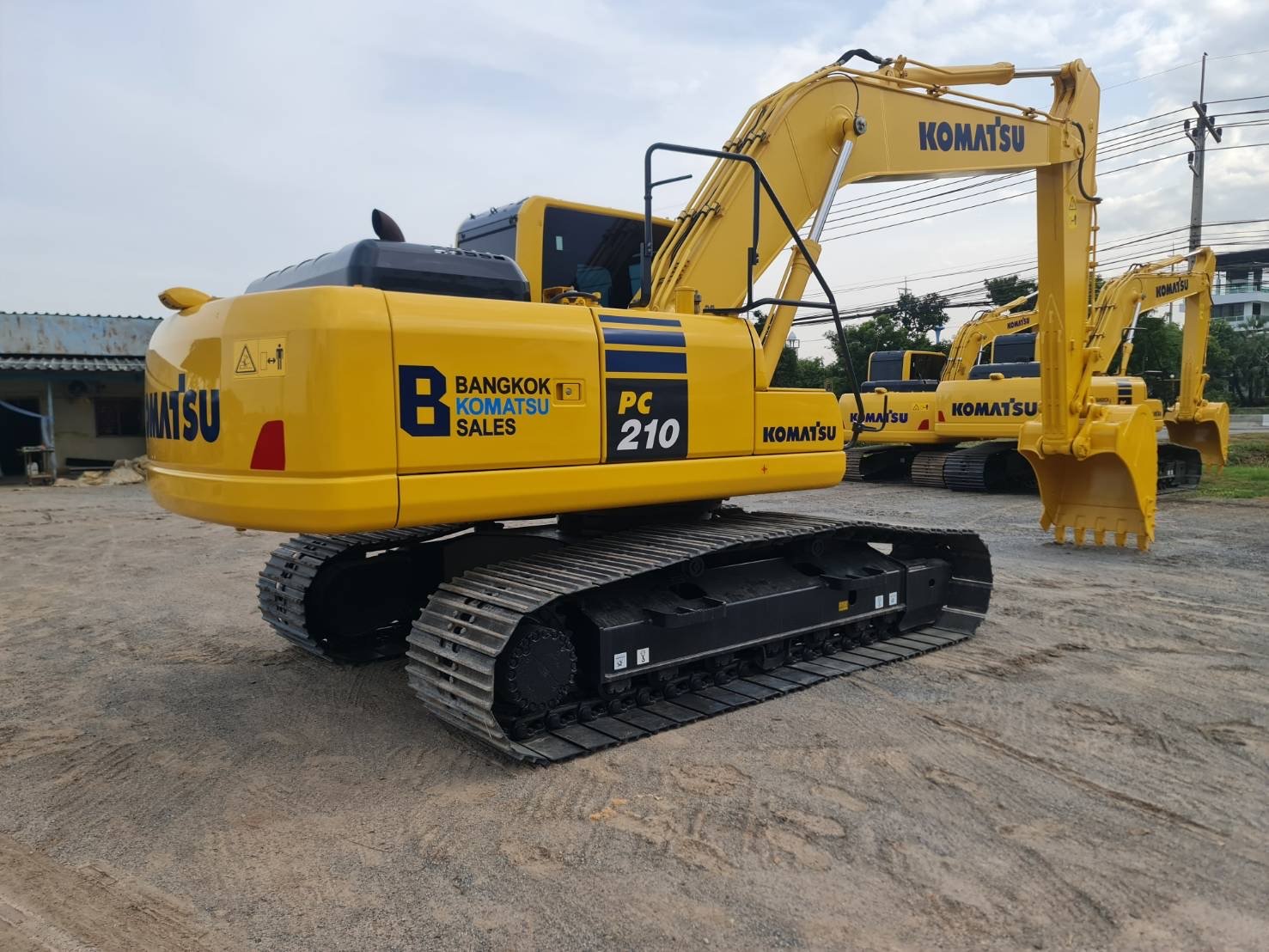 ขายค่ะ KOMATSU PC210-10MO สภาพนางฟ้าค่ะ