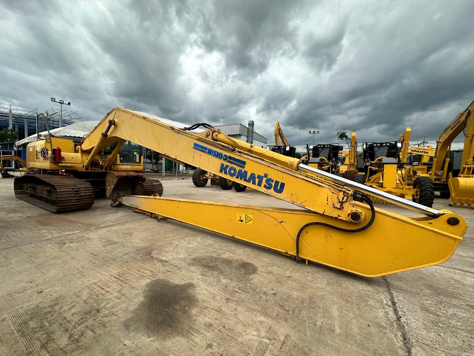 ขายค่ะ Komatsu PC200LC-8 (SLF) 15เมตร สภาพสวยๆๆค่ะ ขายค่ะ Komatsu PC200LC-8 (SLF) 15เมตร สภาพสวยๆๆค่ะ