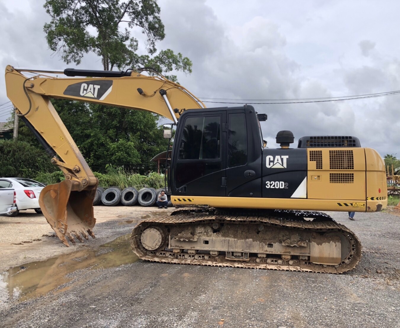 ขายรถแบคโฮ CAT 320D2 กรองใหญ่ สวยๆสนใจโทร 081-9701072 ขายรถแบคโฮ CAT 320D2 กรองใหญ่ สวยๆสนใจโทร 081-9701072