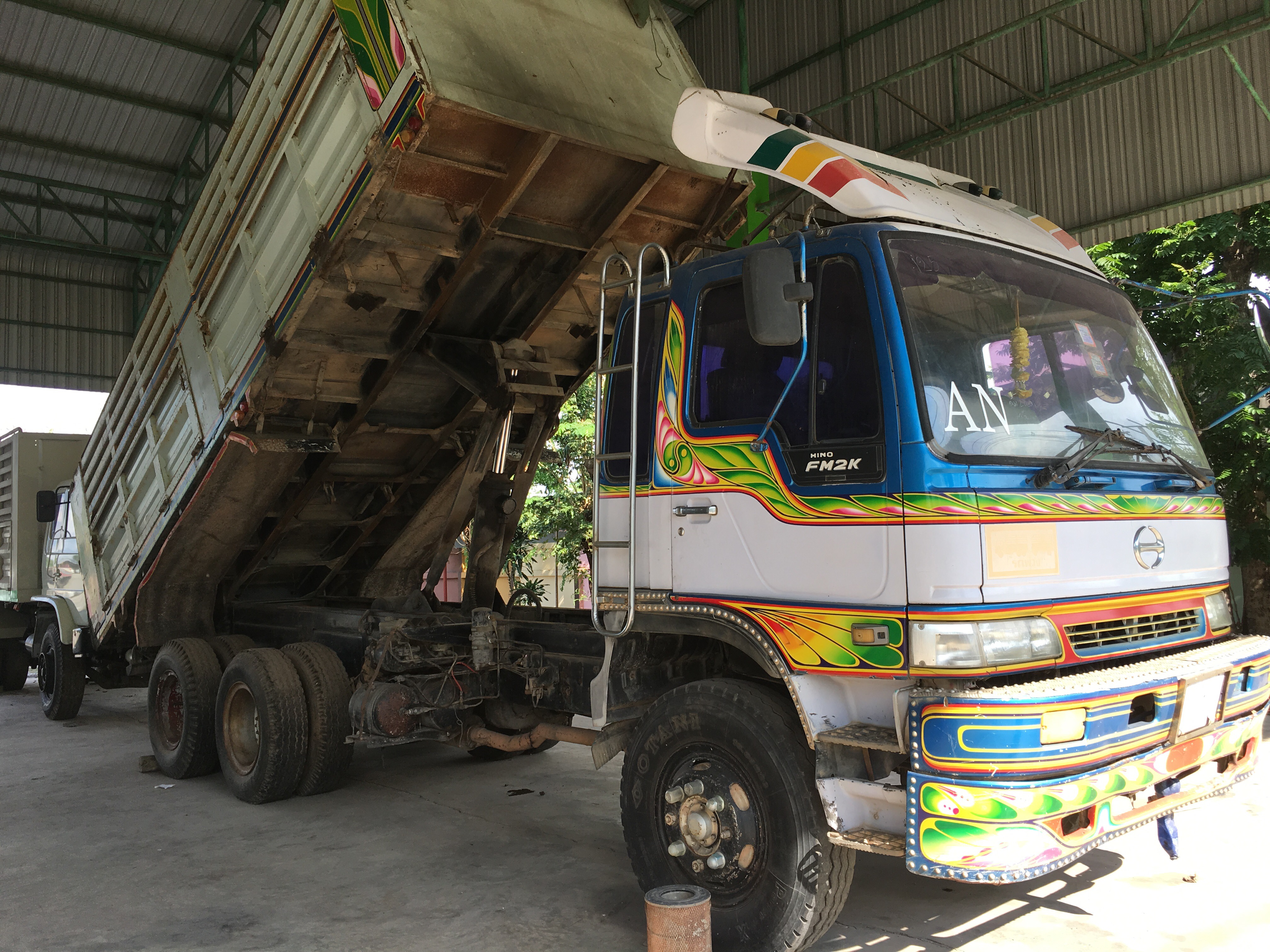 ขาย 10 ล้อ HINO FM2KNND เครื่อง K13D 260 แรง ปี 44 ดั้ม