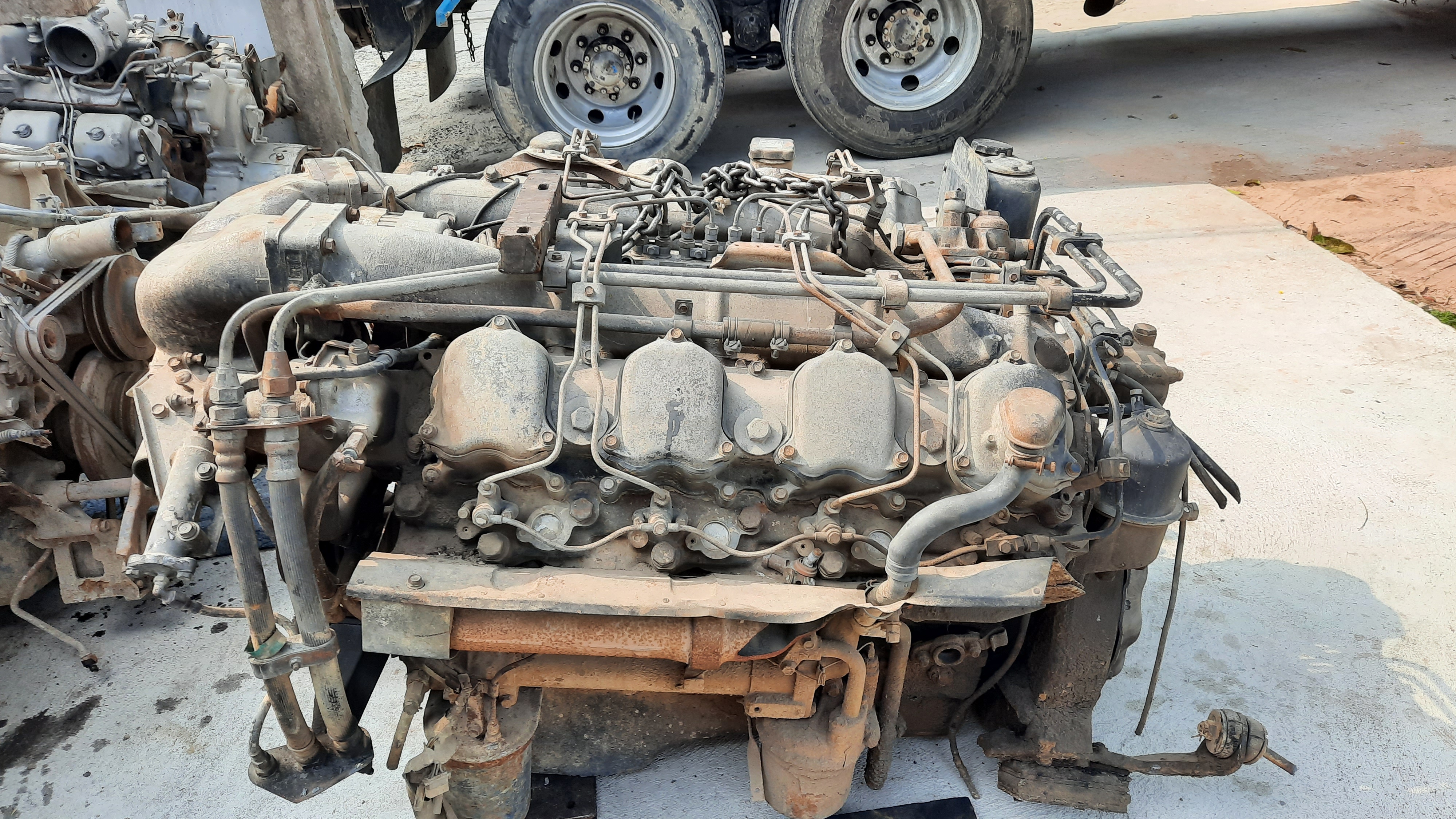 ขายเครื่องมิซู8สูบ ขายเครื่องมิซู8สูบ