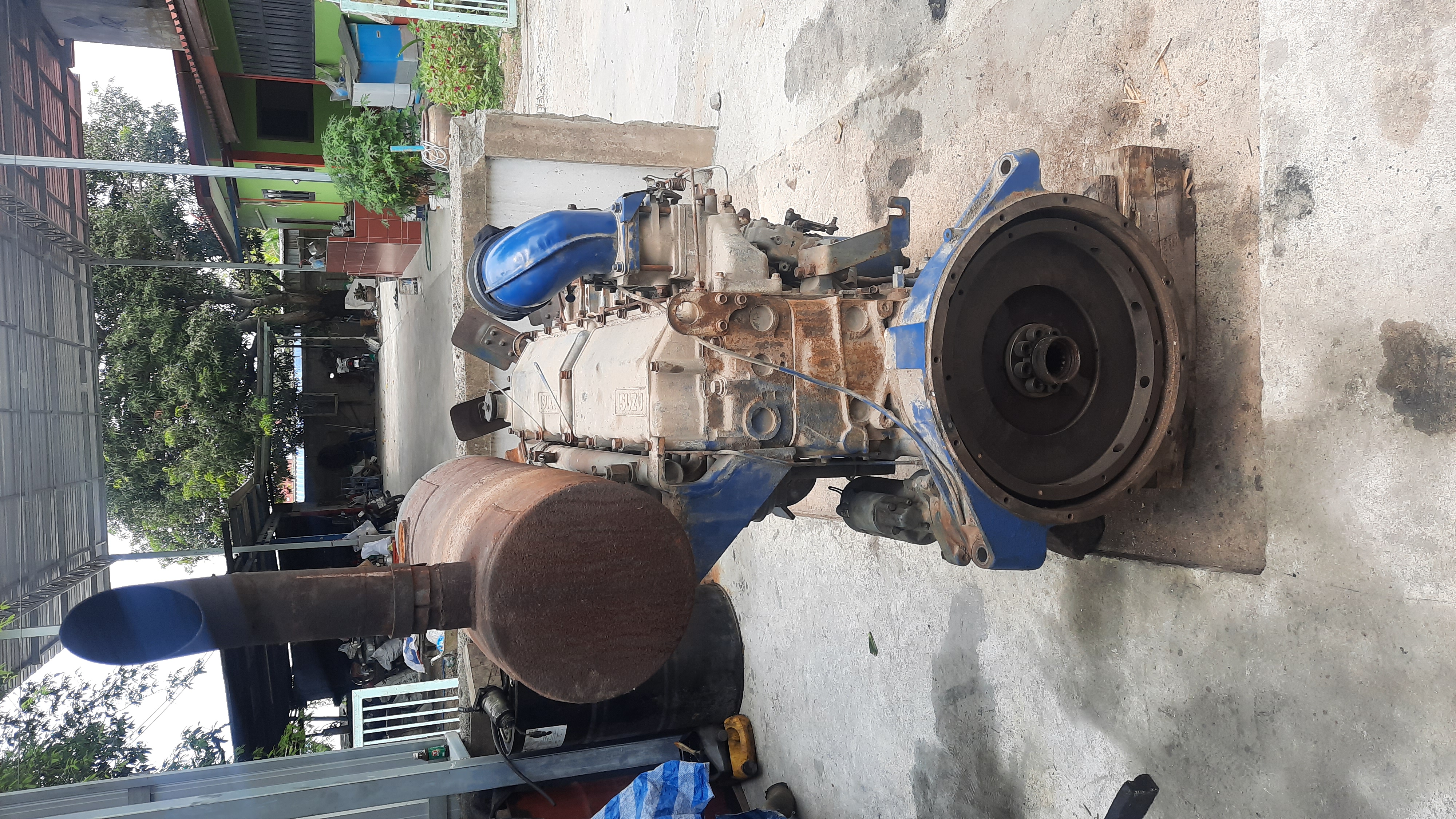 ขายเครื่องอีสุสุสตาร์ติดดีพร้อมใช้งาน ขายเครื่องอีสุสุสตาร์ติดดีพร้อมใช้งาน