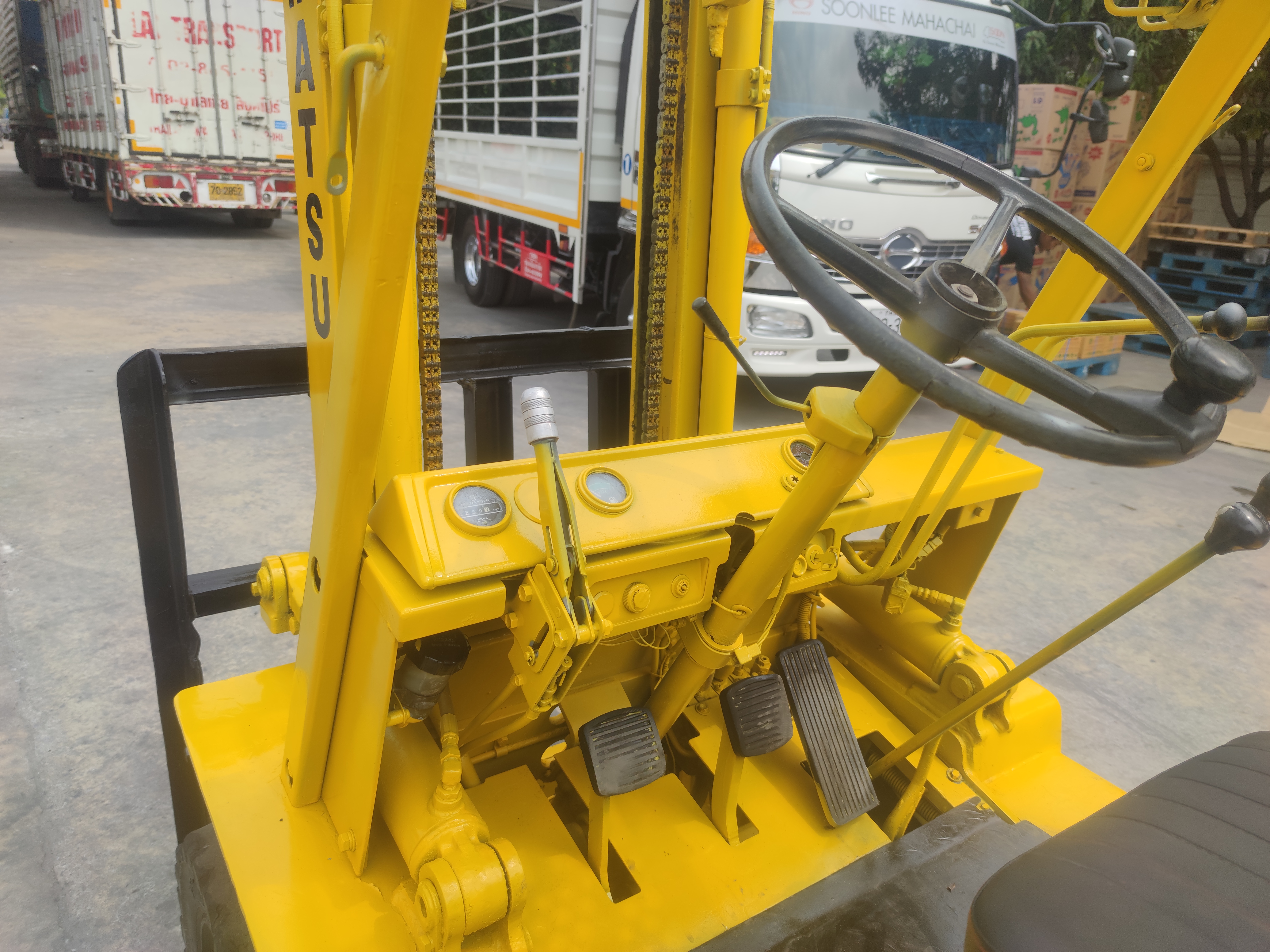 โฟล์คลิฟท์ KOMATSU