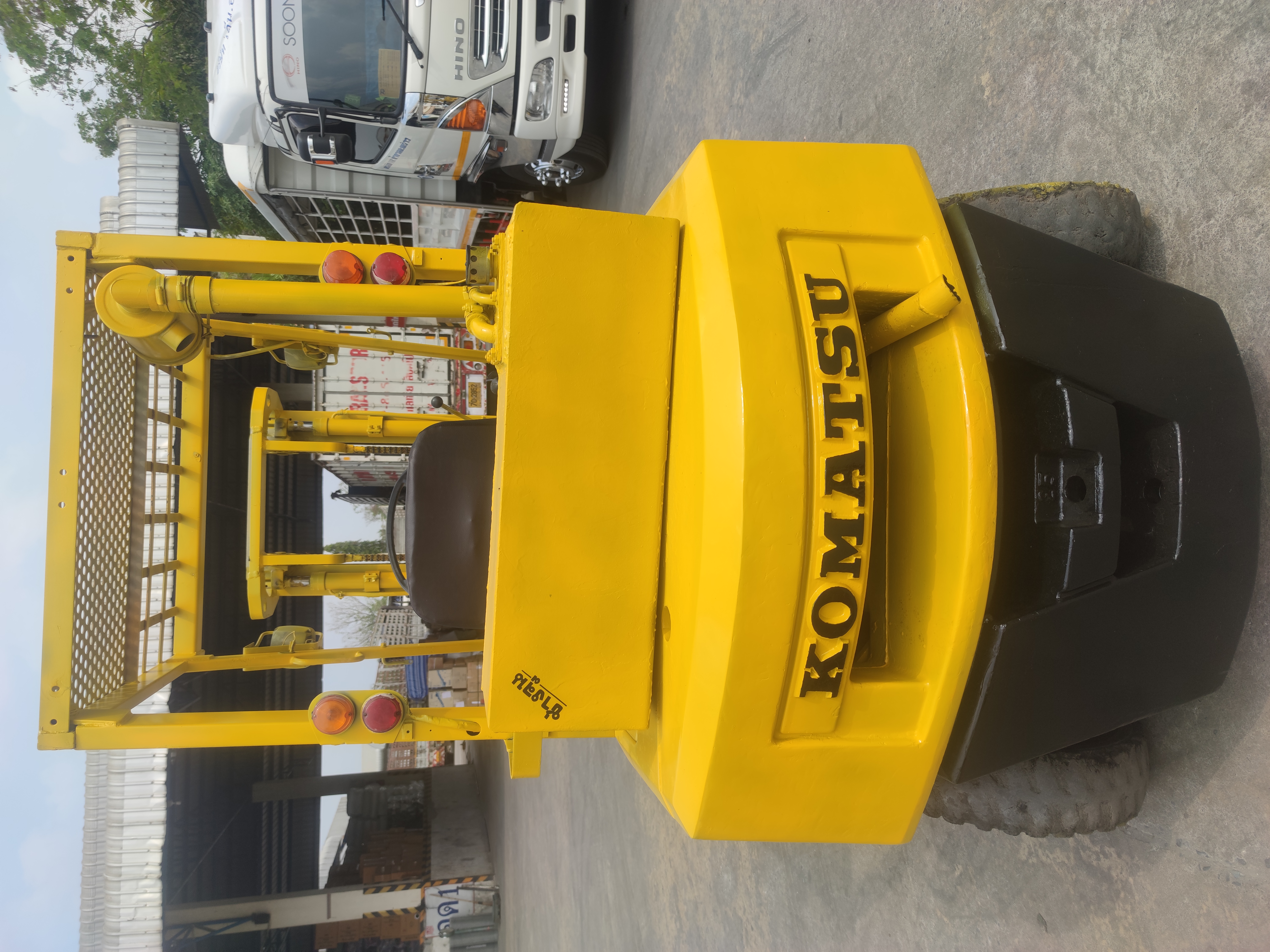 โฟล์คลิฟท์ KOMATSU