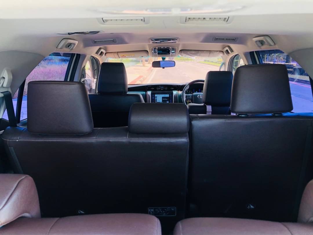 TOYOTA FORTUNER 2.4 V 2WD A1 ปี 2015