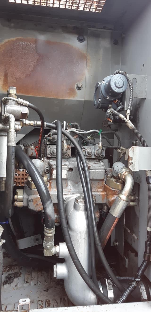 HITACHI ZX200-1 ไฟฟ้าครบ ช่วงล่างเต็ม เอกสารเล่มทะเบียน