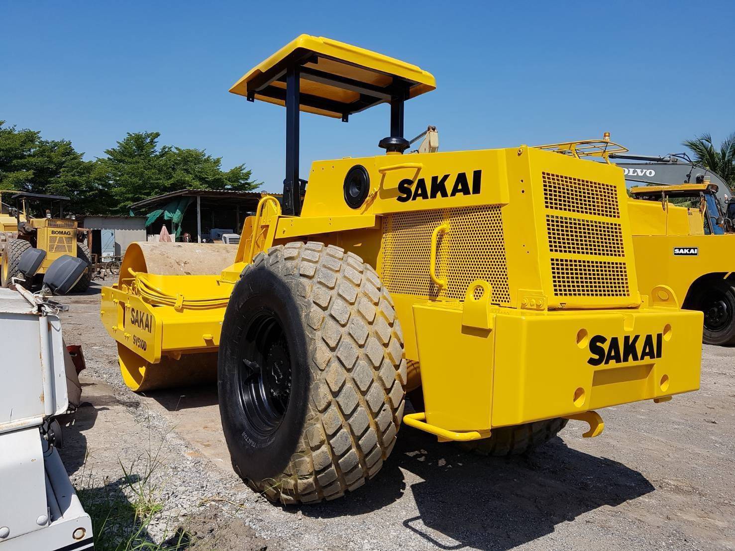 รถบด SAKAI SV510D  2 เพลา เปลือกเรียบ เอกสารเล่มทะเบียน รถสวยพร้อมใช้งาน