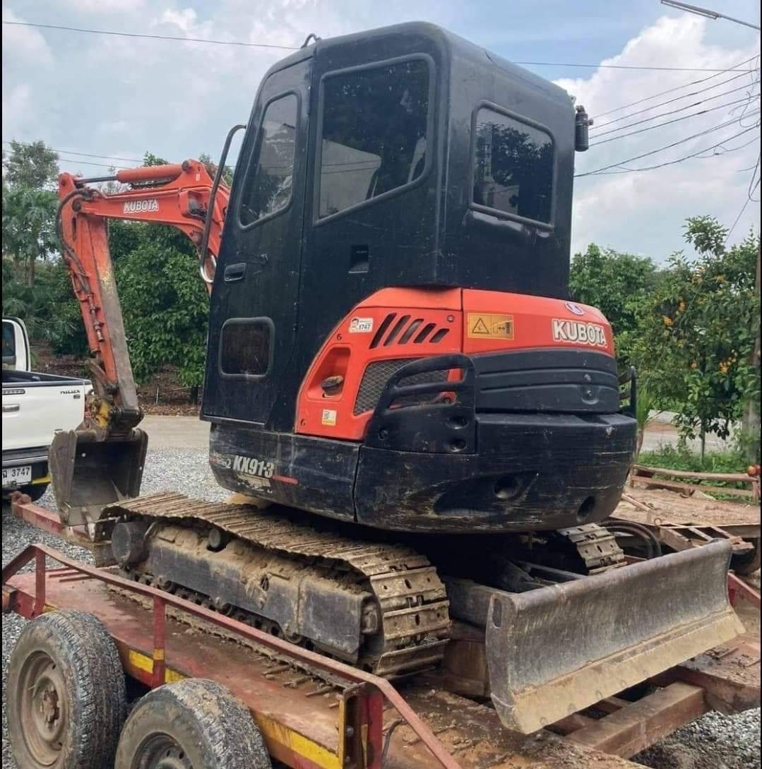 ขายด่วน 450,0000 บาท KUBOTA KX913 เร็ว แรง เต็มทุกระบบ เอกสารเล่มทะเบียนพร้อมโอน
